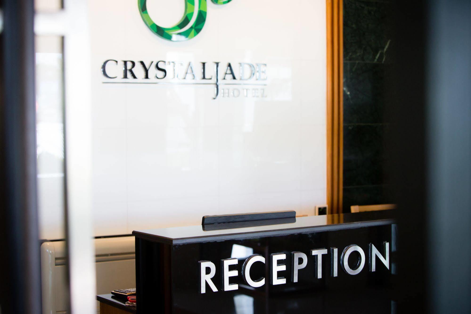 Crystal Jade Hotel 3*
