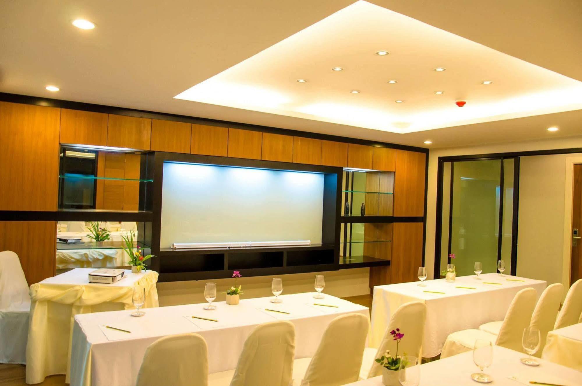 Crystal Jade 3* Rayong