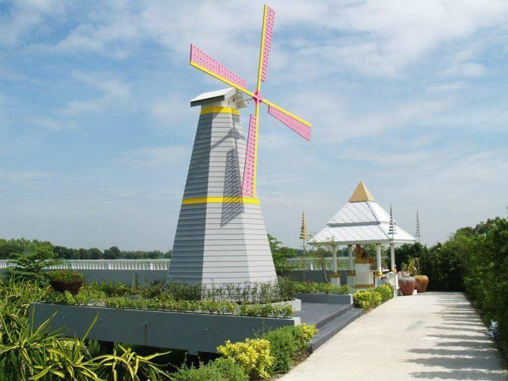 Thaiasia Goldensea Resort