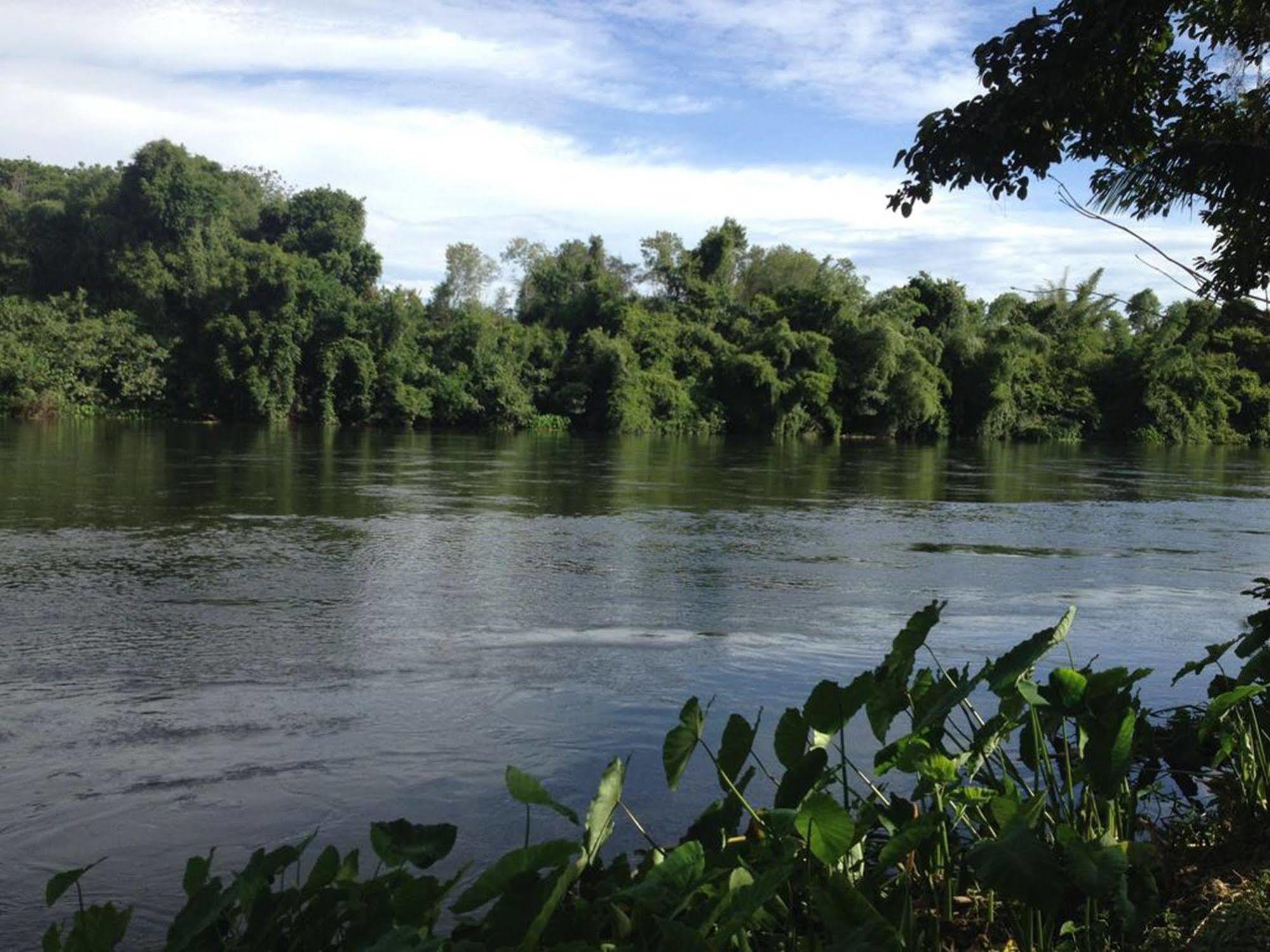 Resort Island River Kwai By October