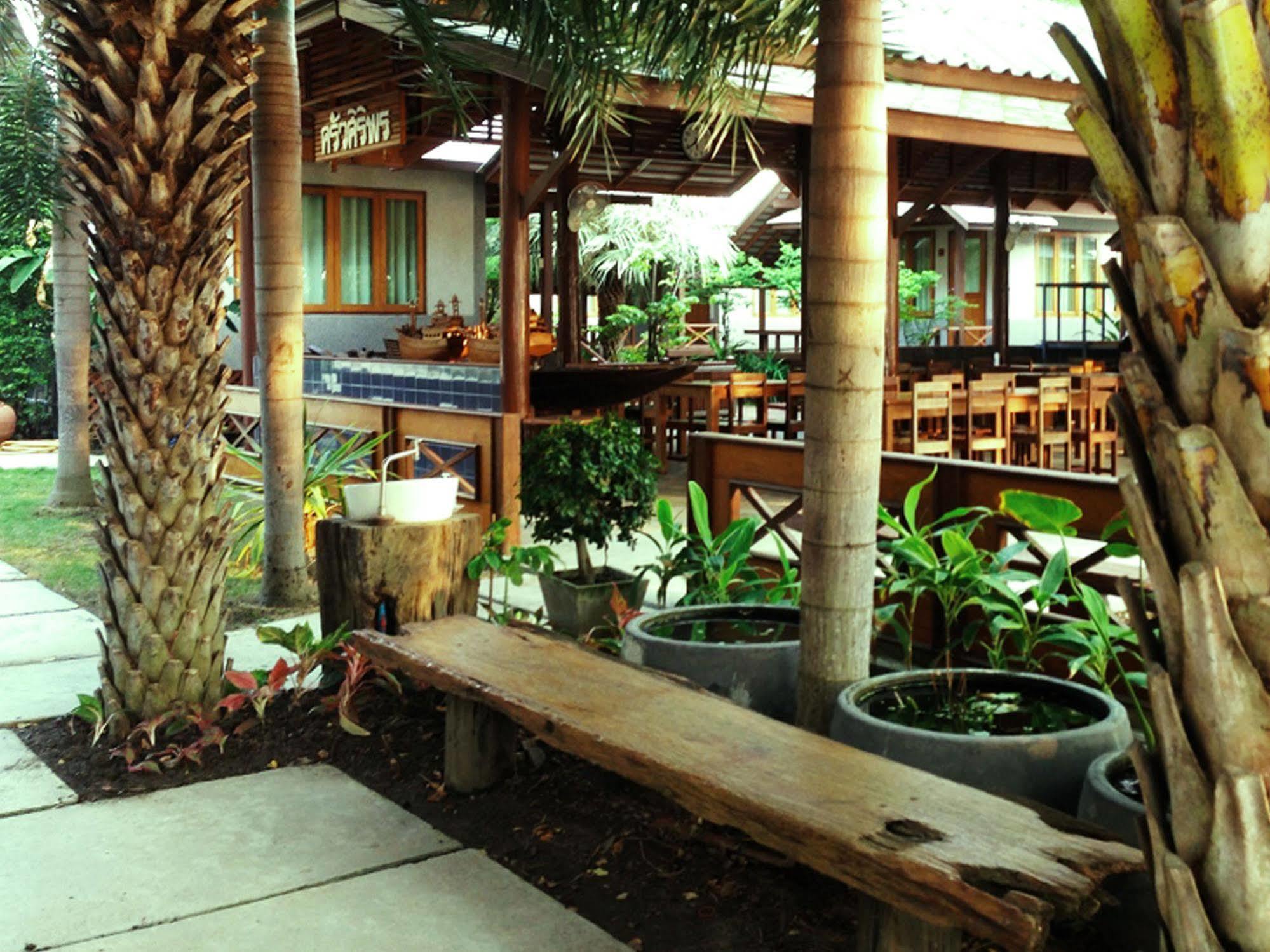 Resort Baan Siriporn - โรงแรมบ้านศิริพร 3*
