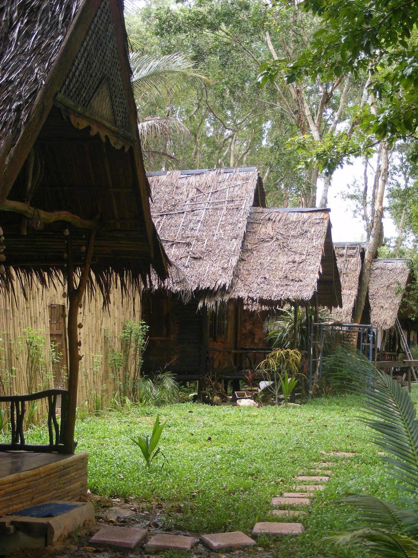 Hotel Longbeach Villa Krabi