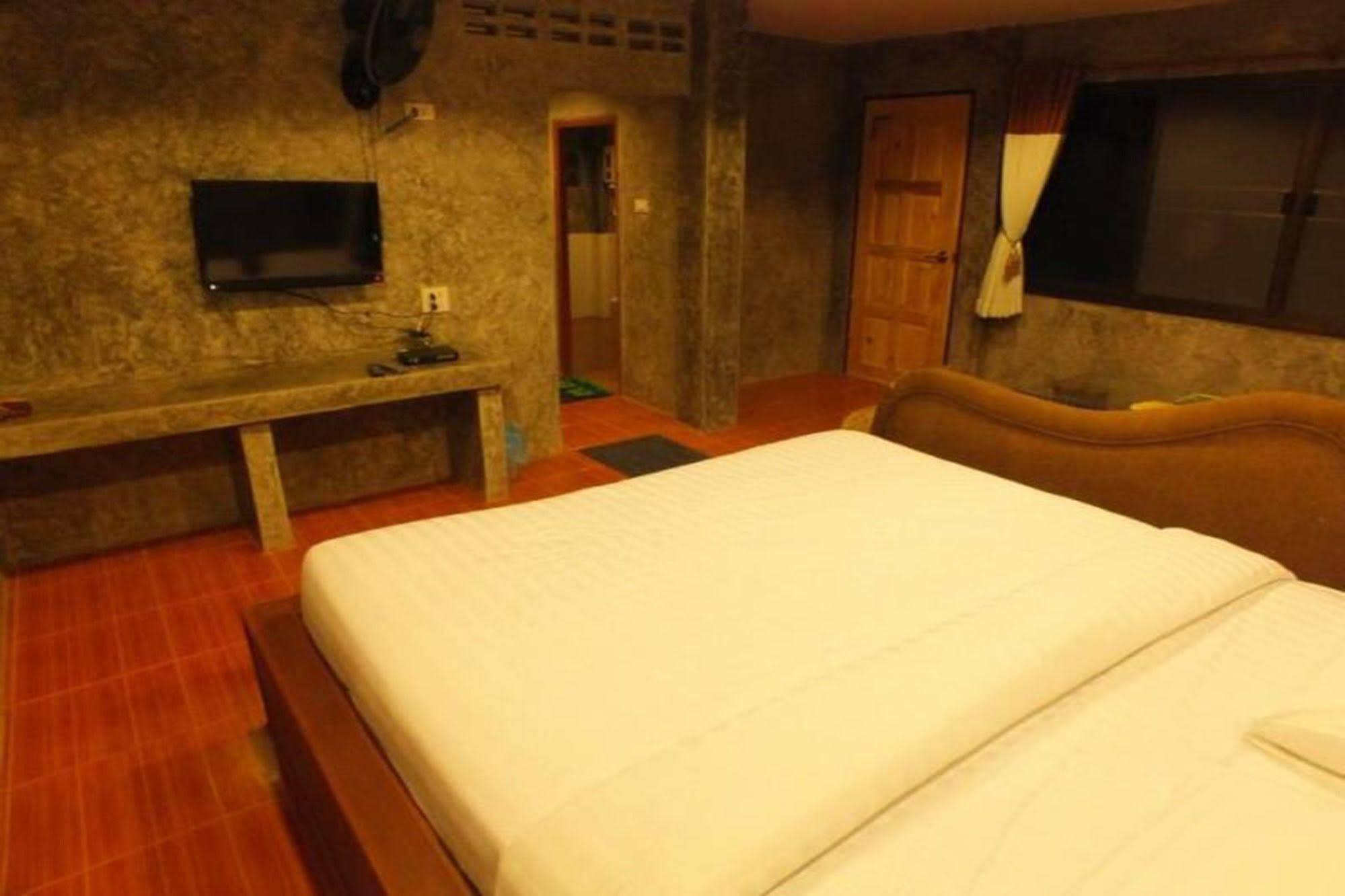 Resort Phumektawan ภูเมฆตะวัน Hotel&restaurant