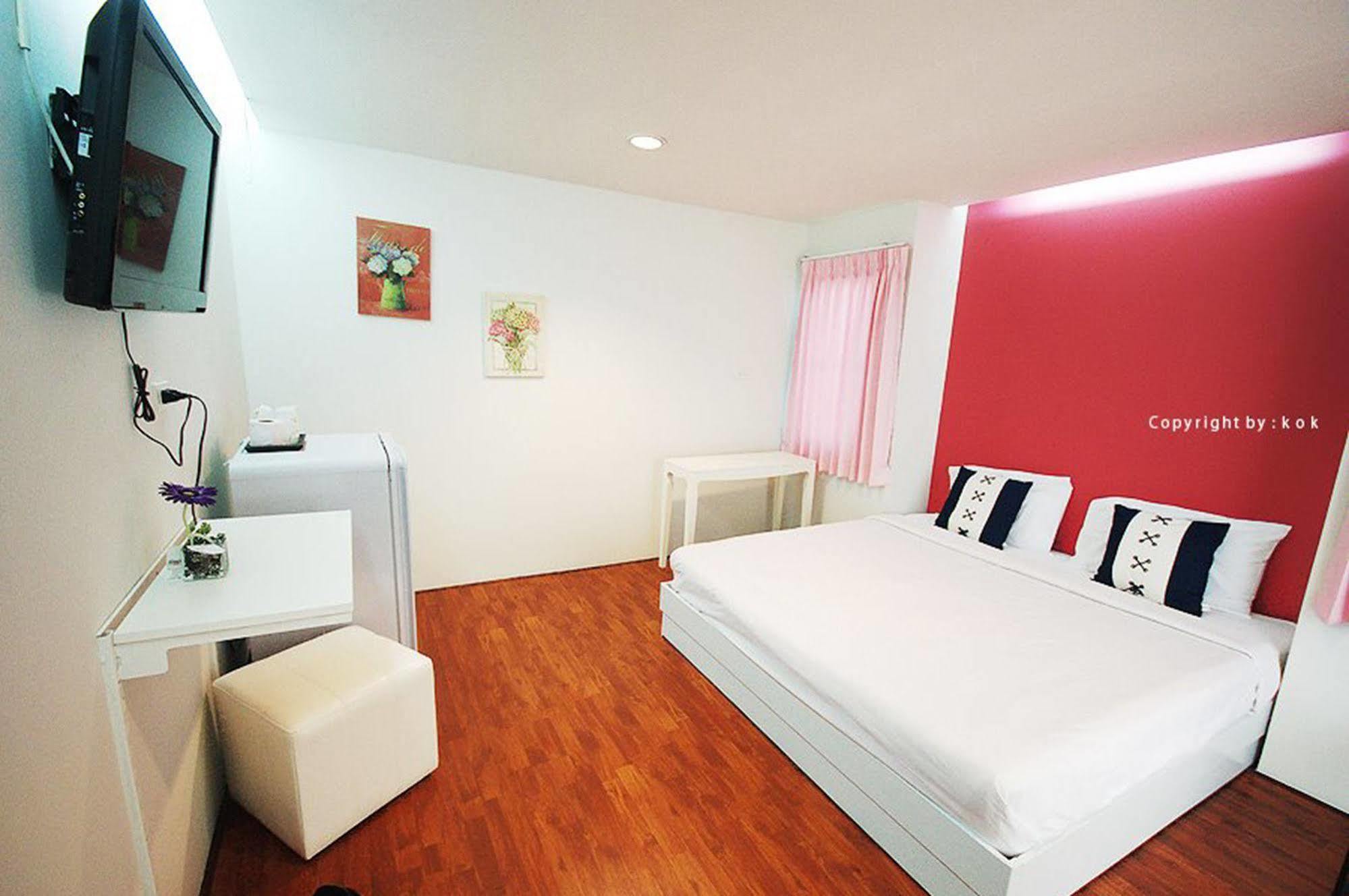 Baan Kula Roi Et Hotel Resort
