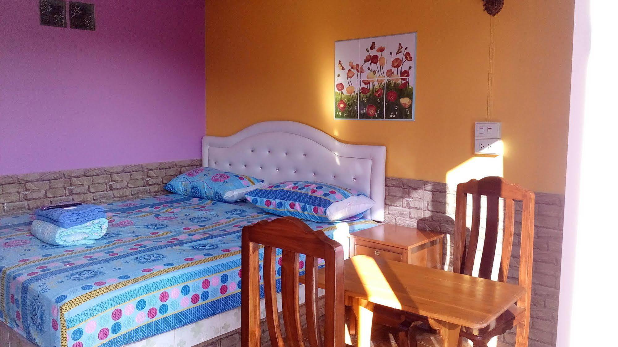 Guest house Ruengsrisiri *