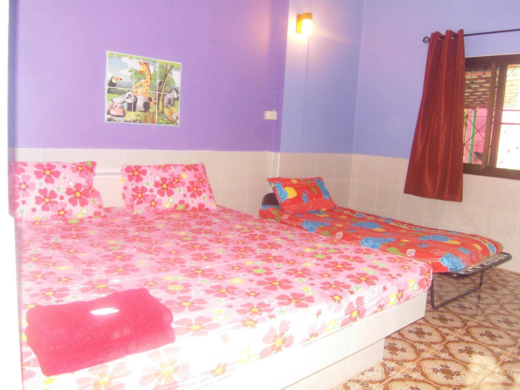 Guest house Ruengsrisiri Sukhothai