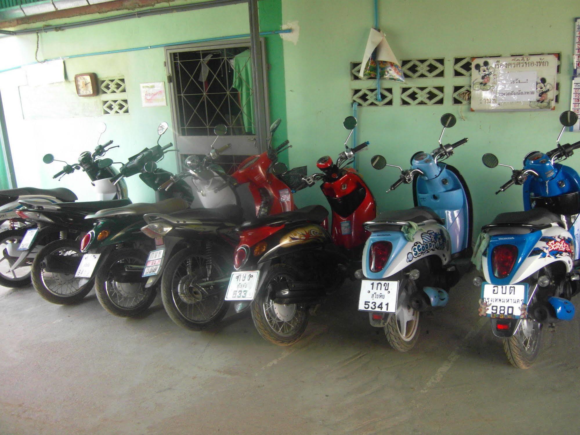 Guest house Ruengsrisiri