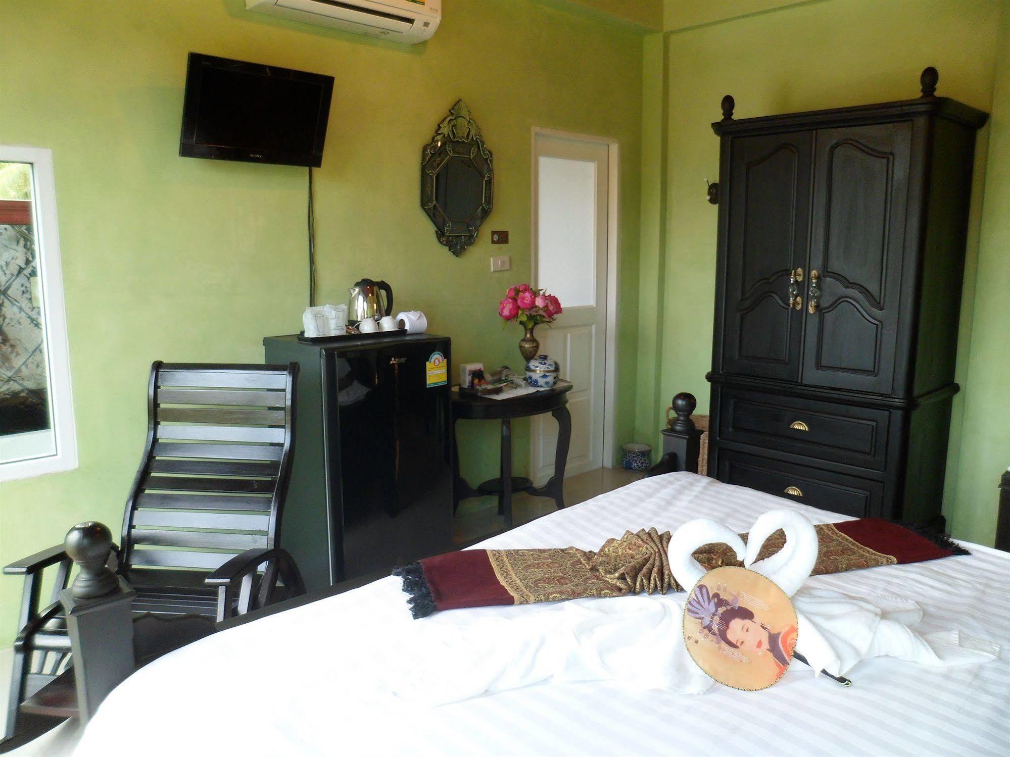 Khaolak Boutique Hertitage