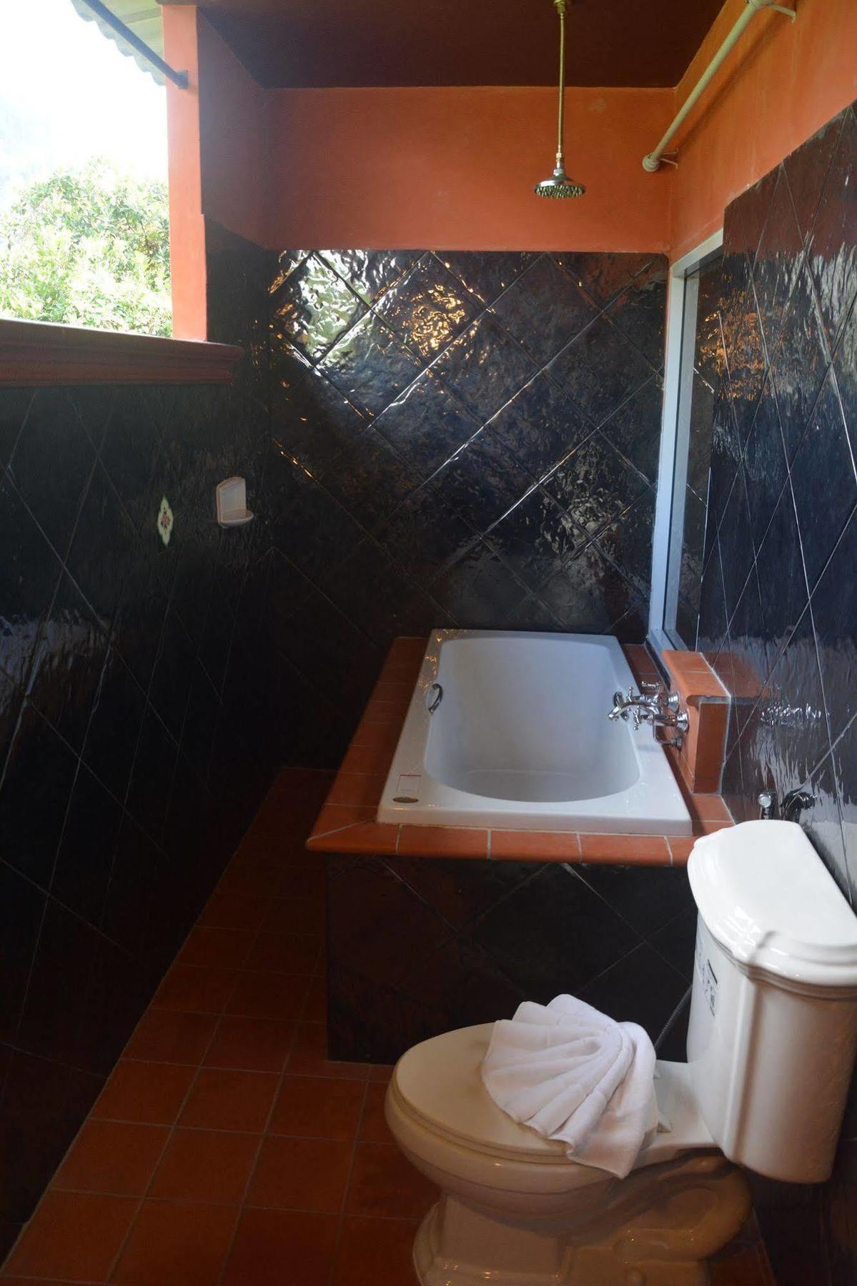 Khaolak Boutique Hertitage Resort