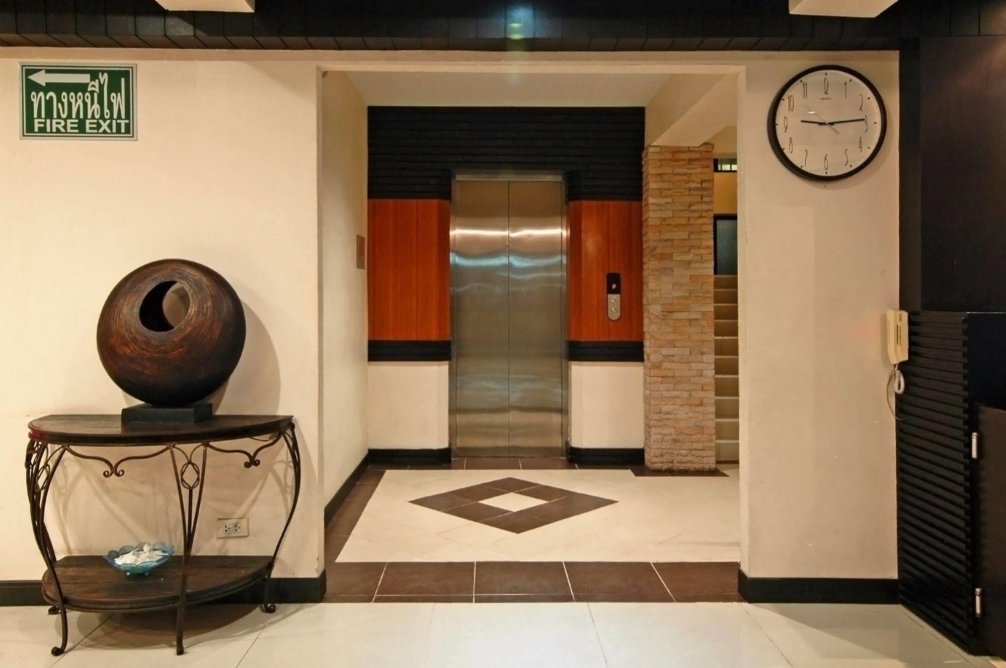 Grand Marina Hotel