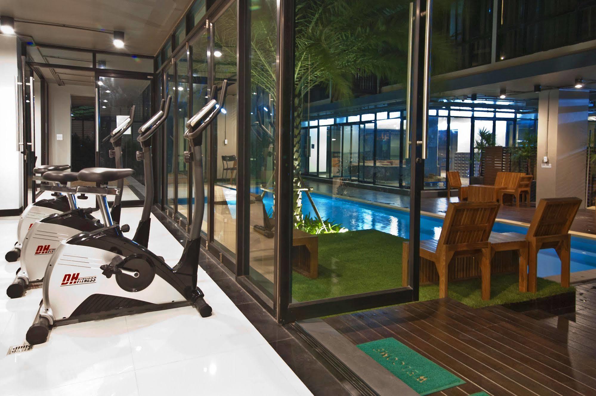Hotel Grand Marina Ban Laem Chabang
