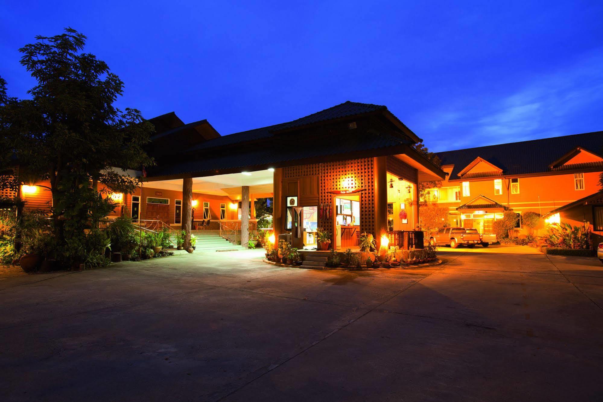 Baantip Suantong Resort 3*