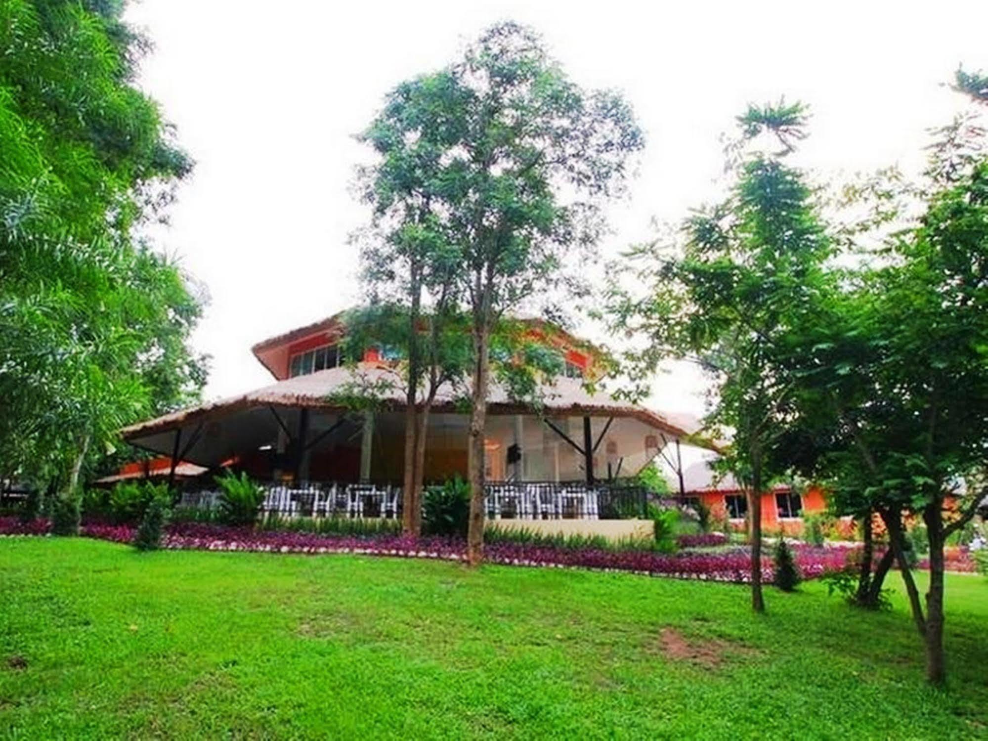 Resort Aurora Kanchanaburi
