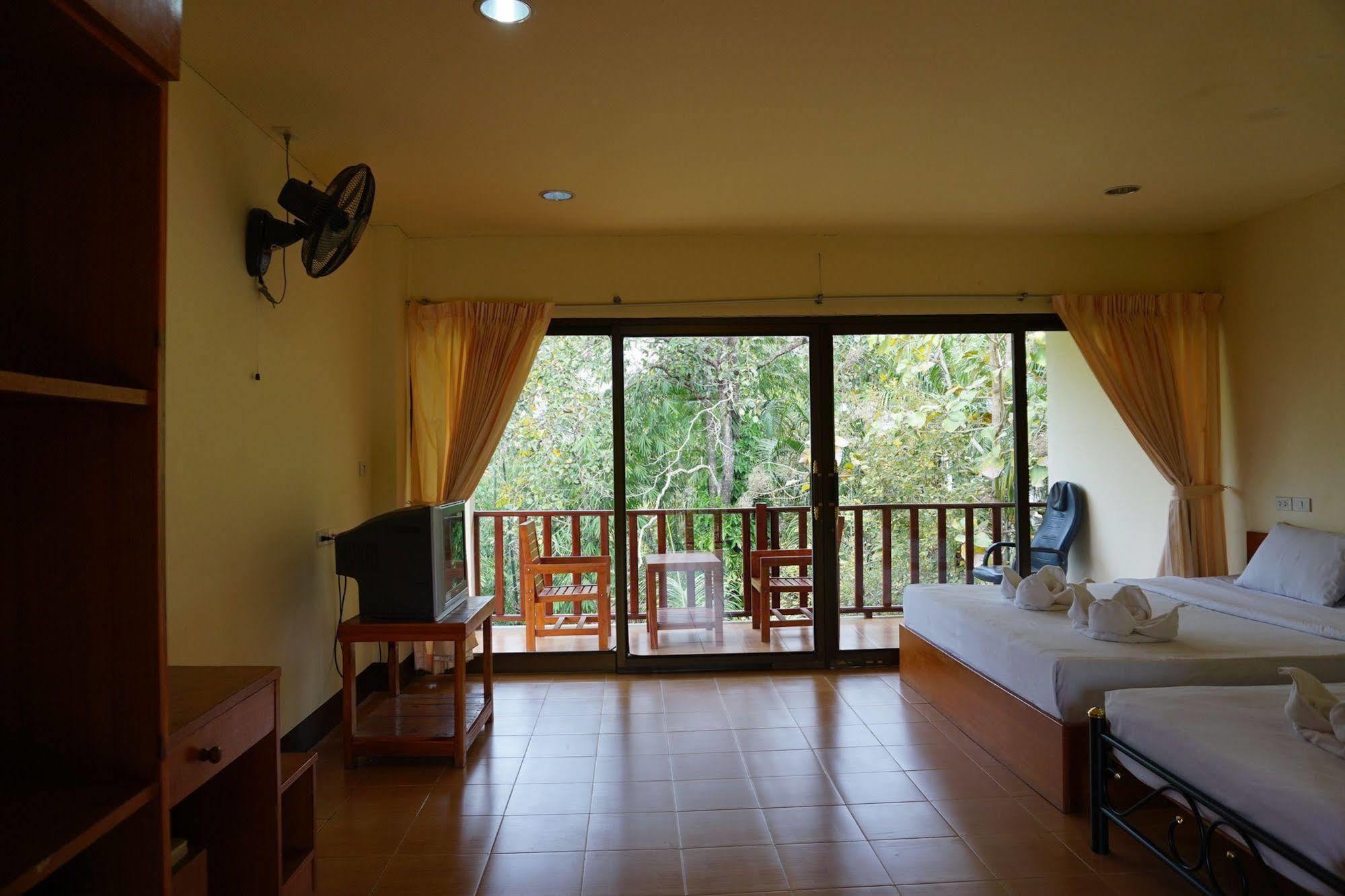 Resort Hill 3*