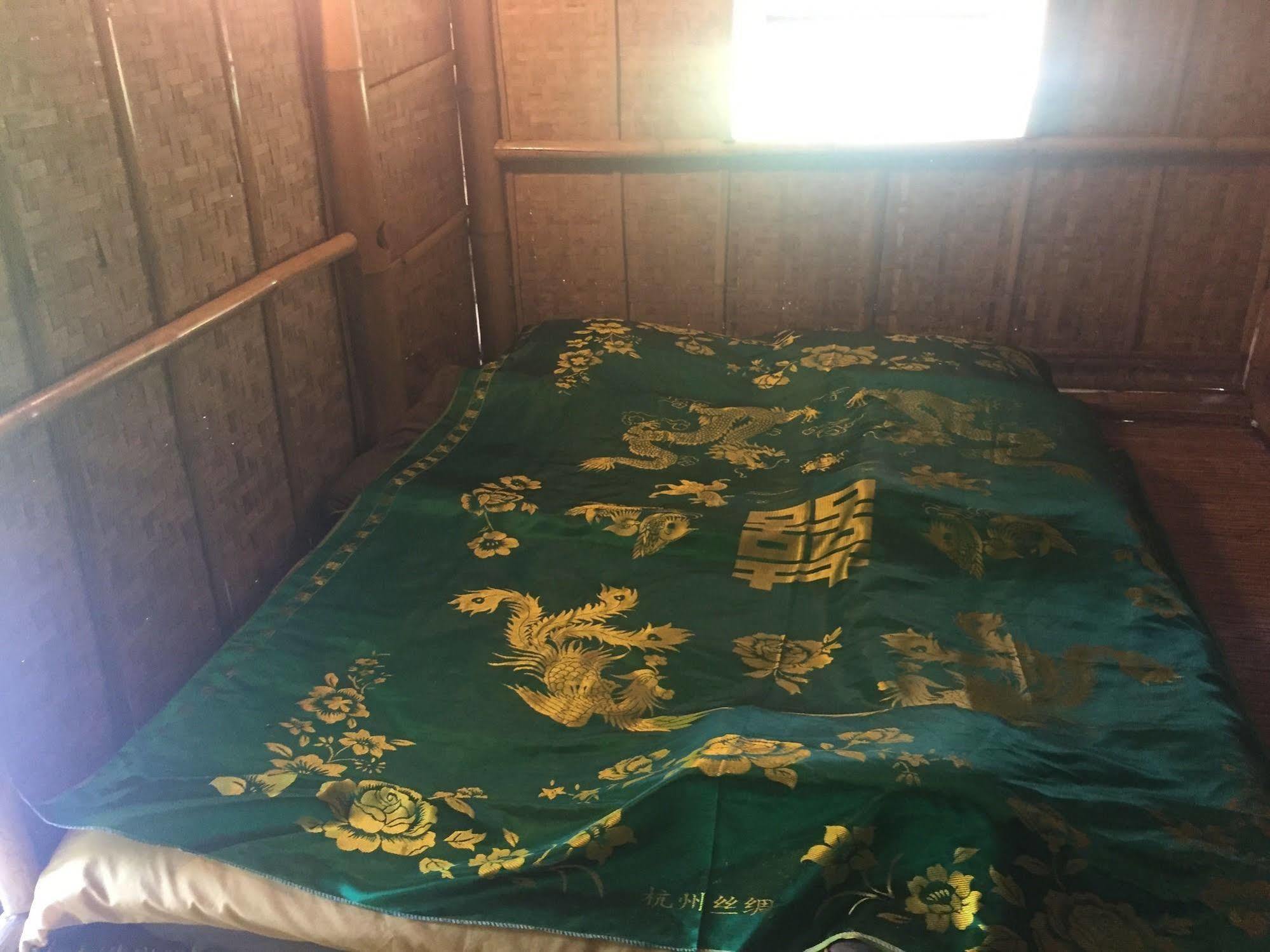 Resort Bamboo Hut Pai