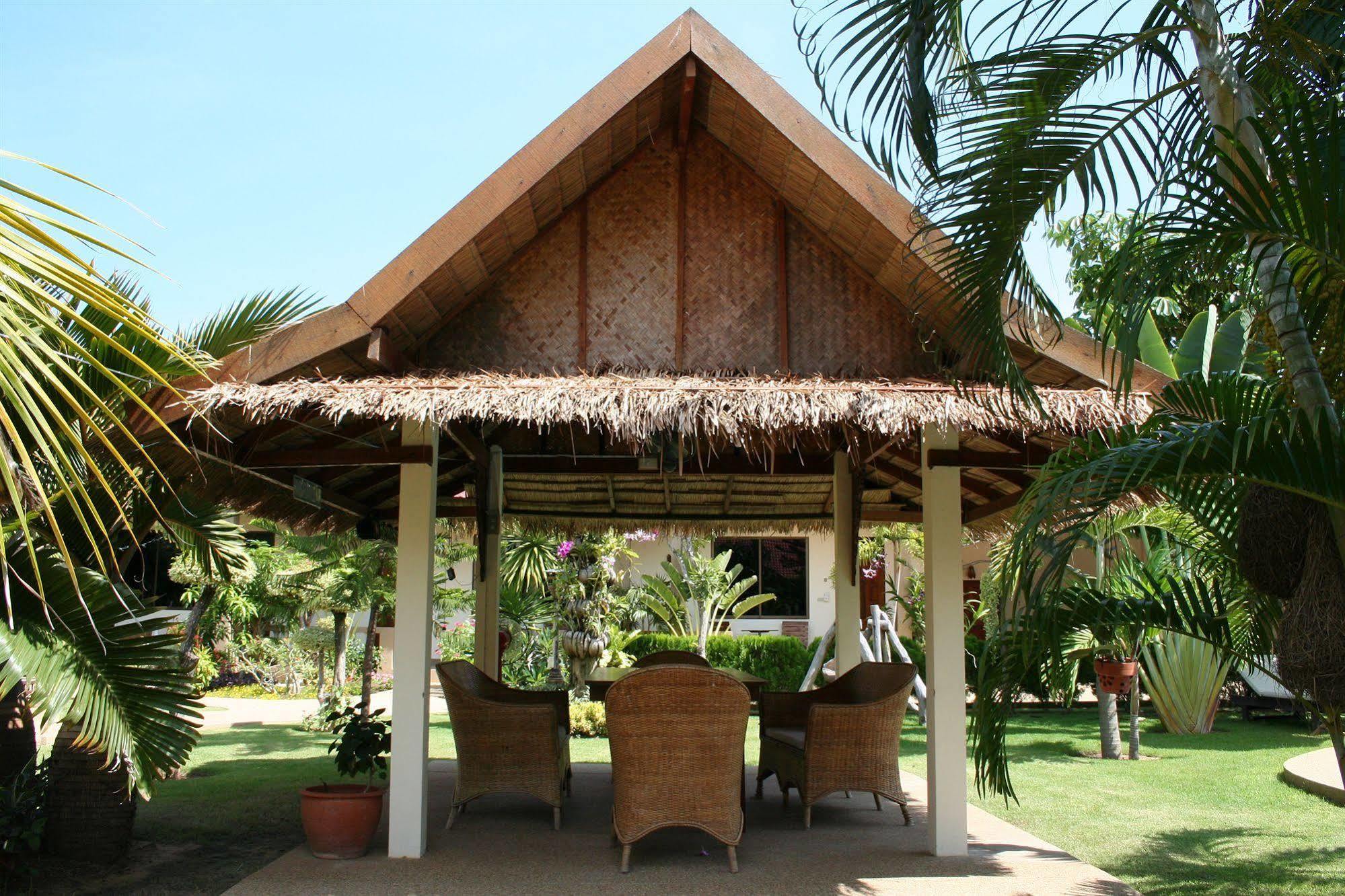 Long Resort Sam Roi Yot