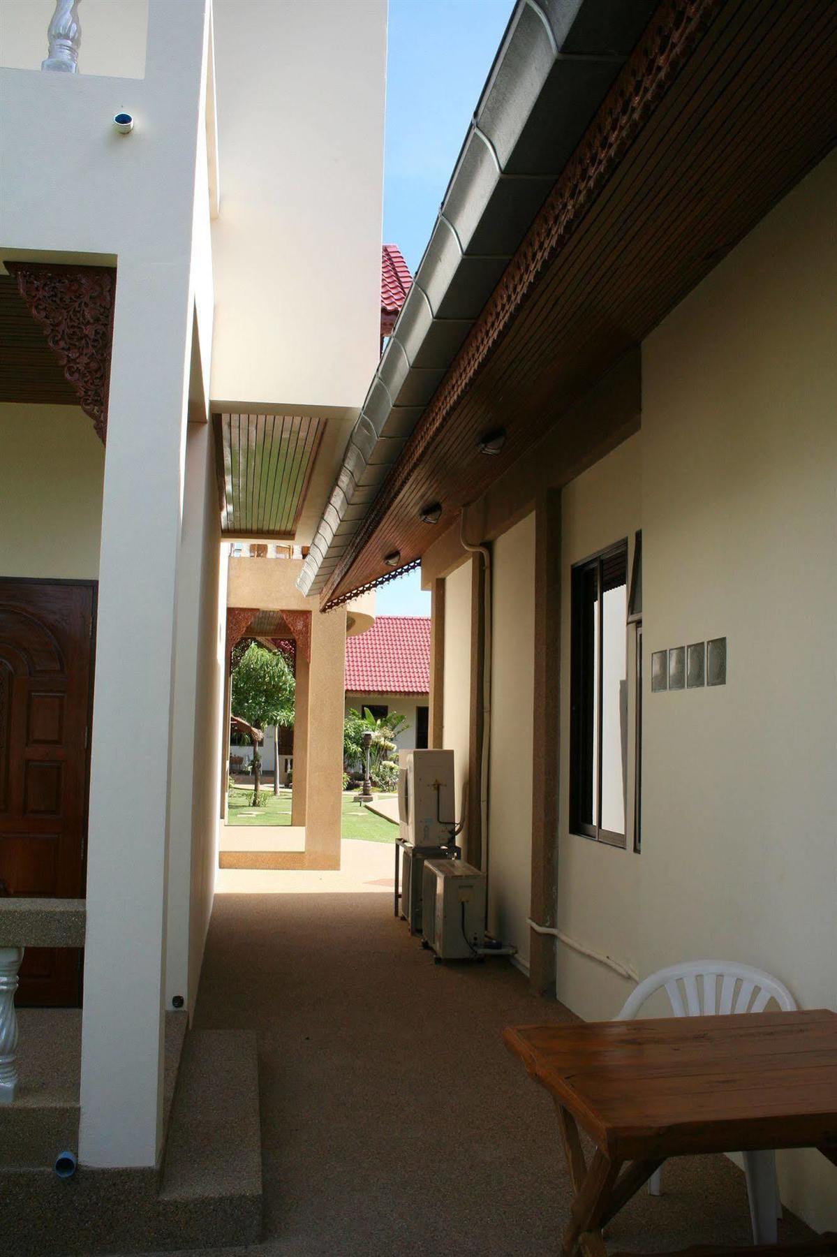 Long Resort Sam Roi Yot