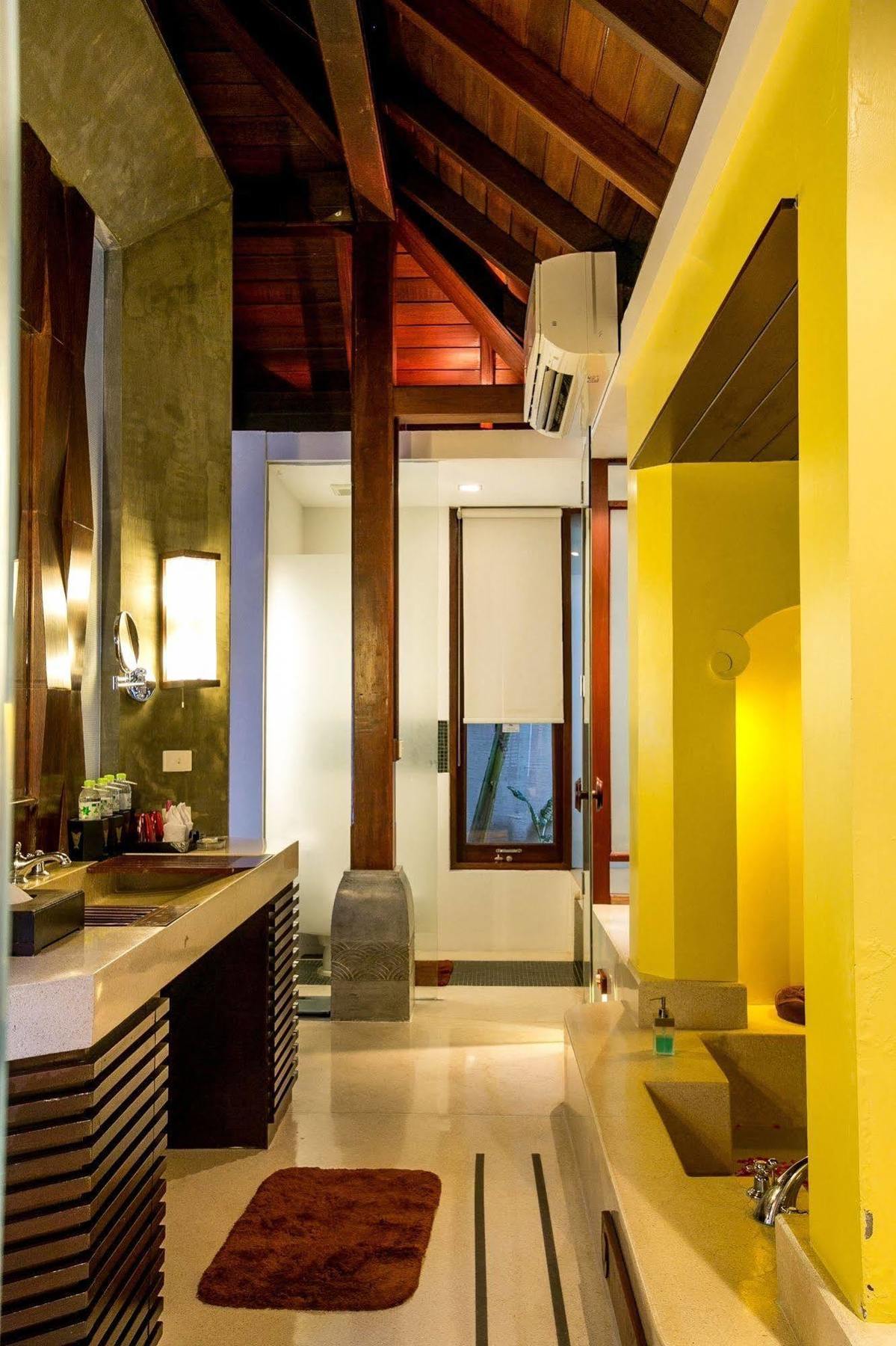 Pavilion Samui Pool