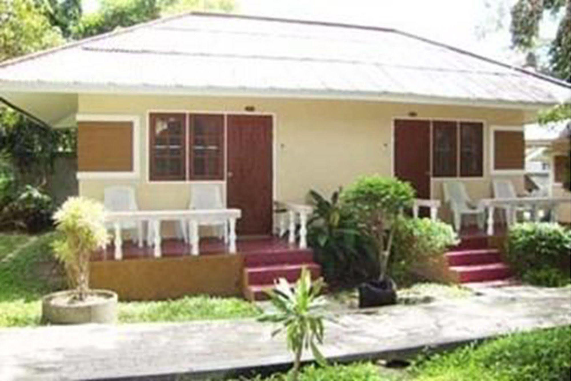Malibu Samed Hotel