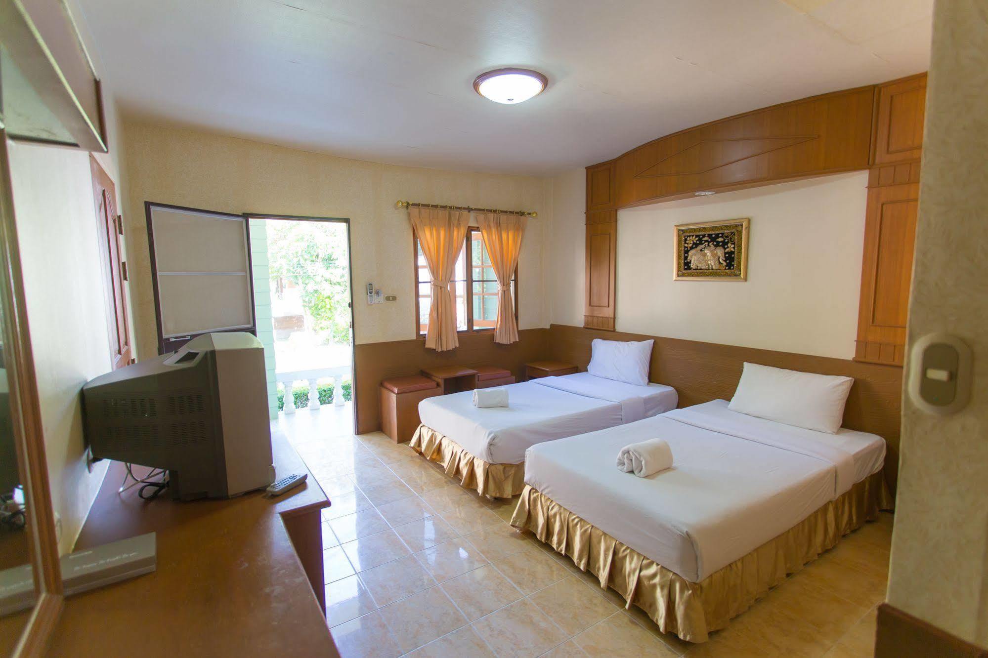 Hotel Malibu Samed