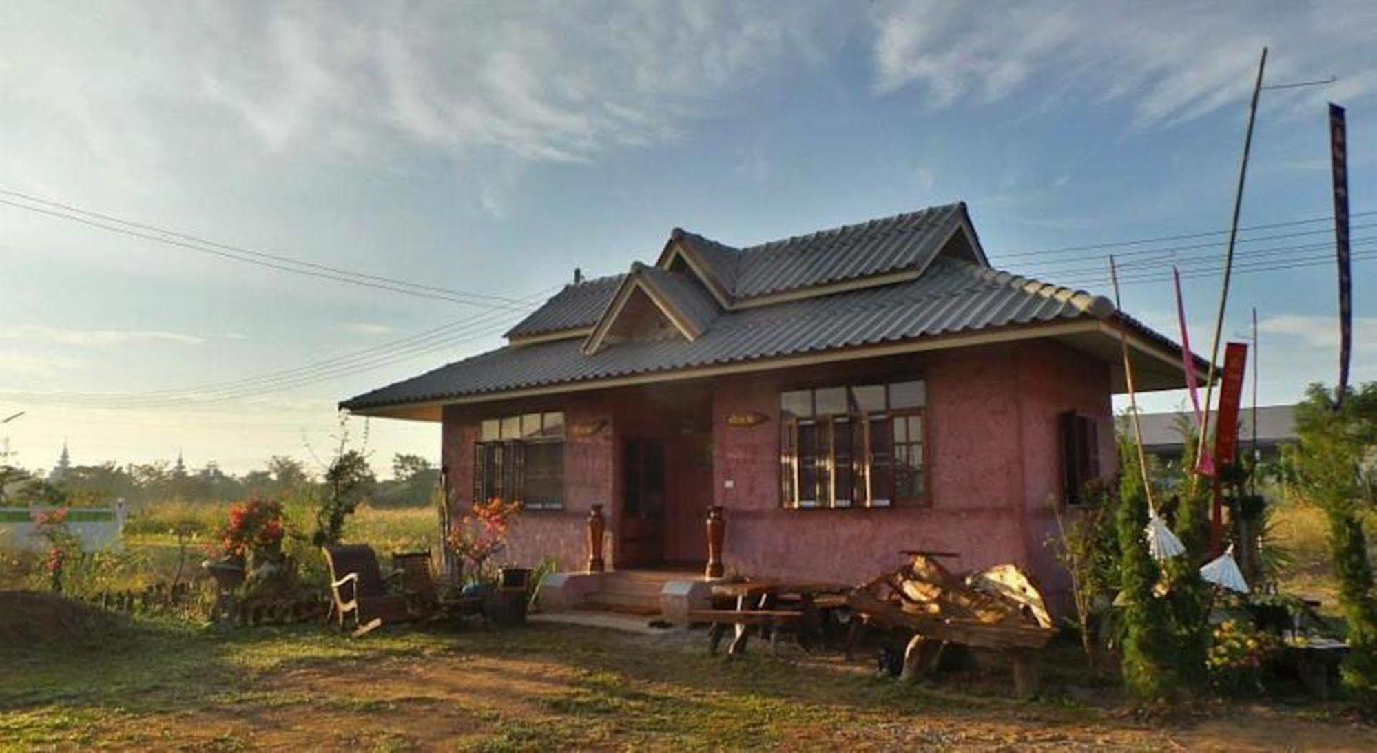 Resort Heun Baan Rong Khun 3*