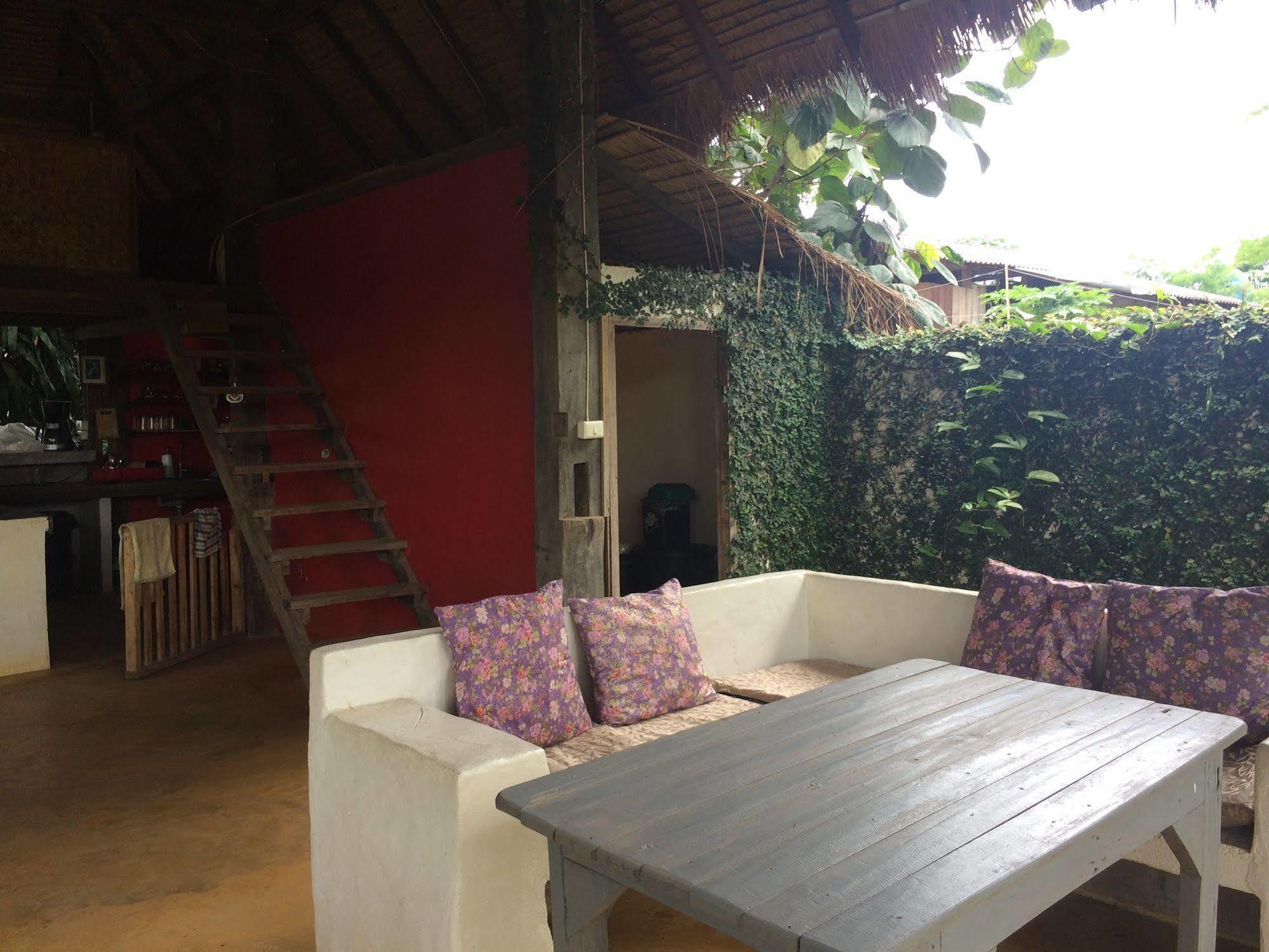 Sipsongpanna Hotel