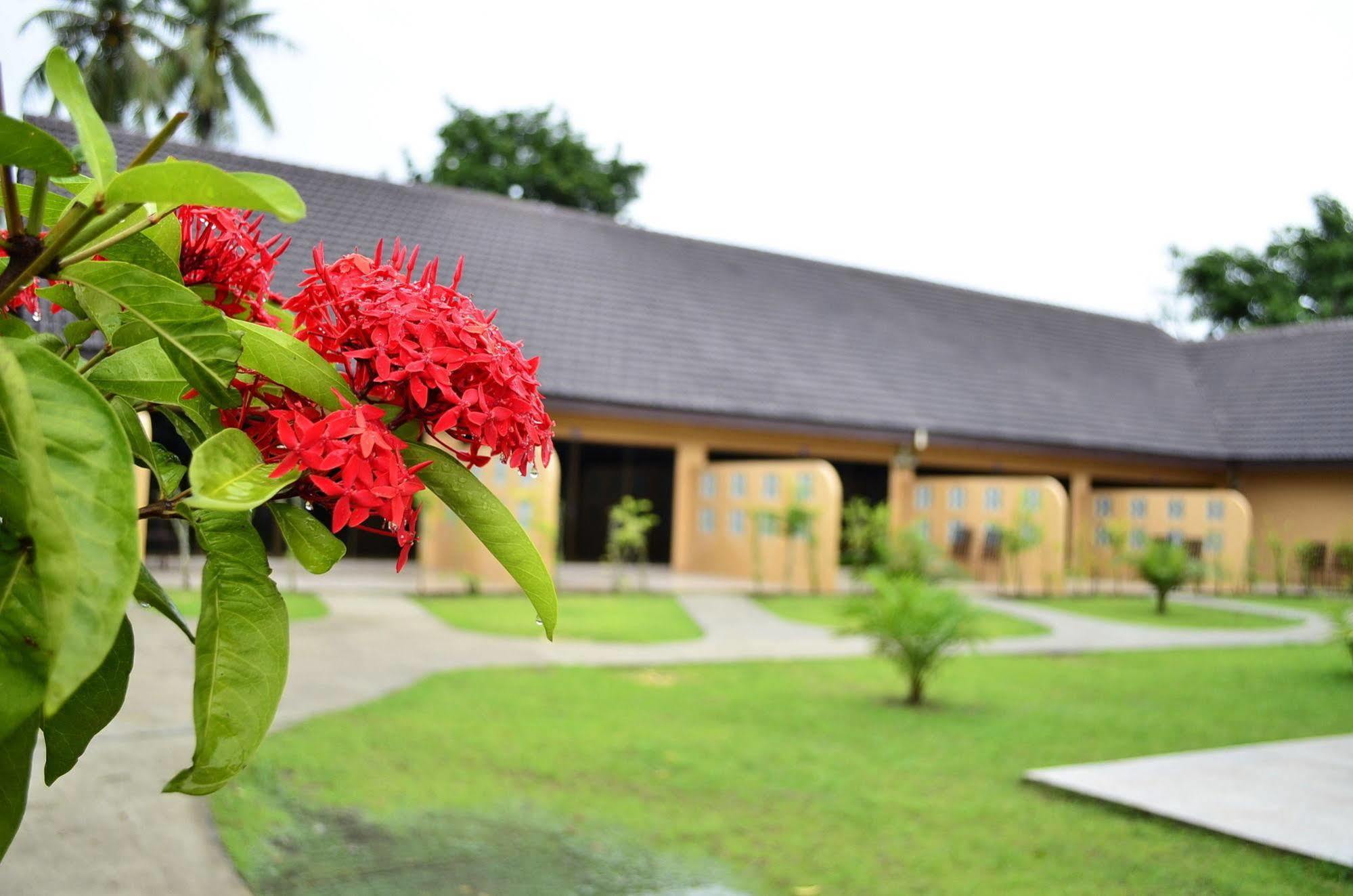 Phuket Siray Hut Resort Ratsada
