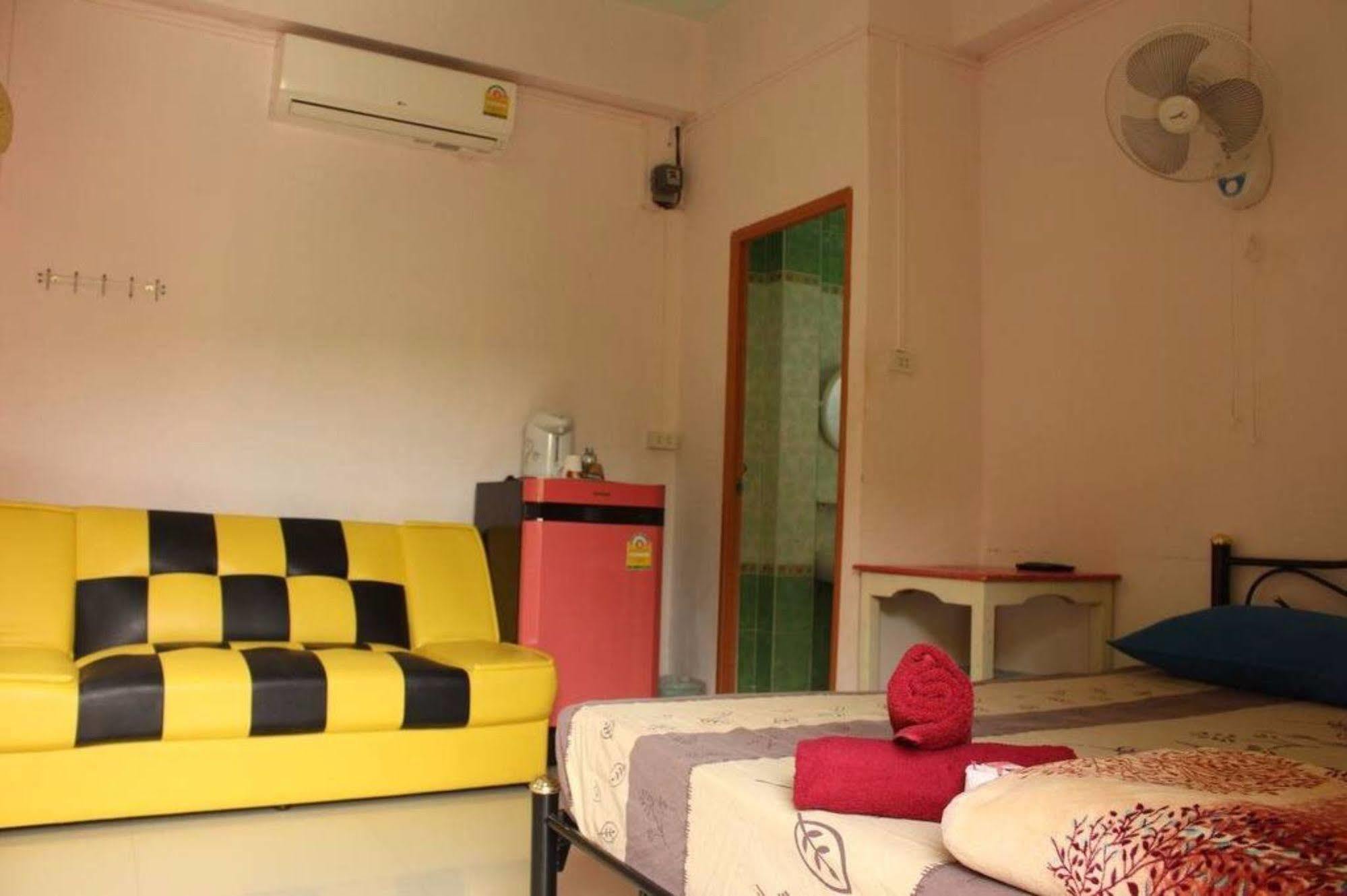 Inn Miss Tim House 2*