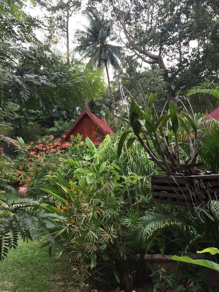 Leeloo Paradise Resort