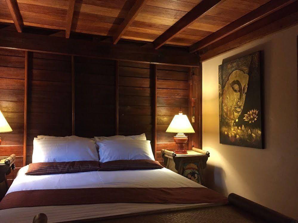 Leeloo Paradise Resort 3*