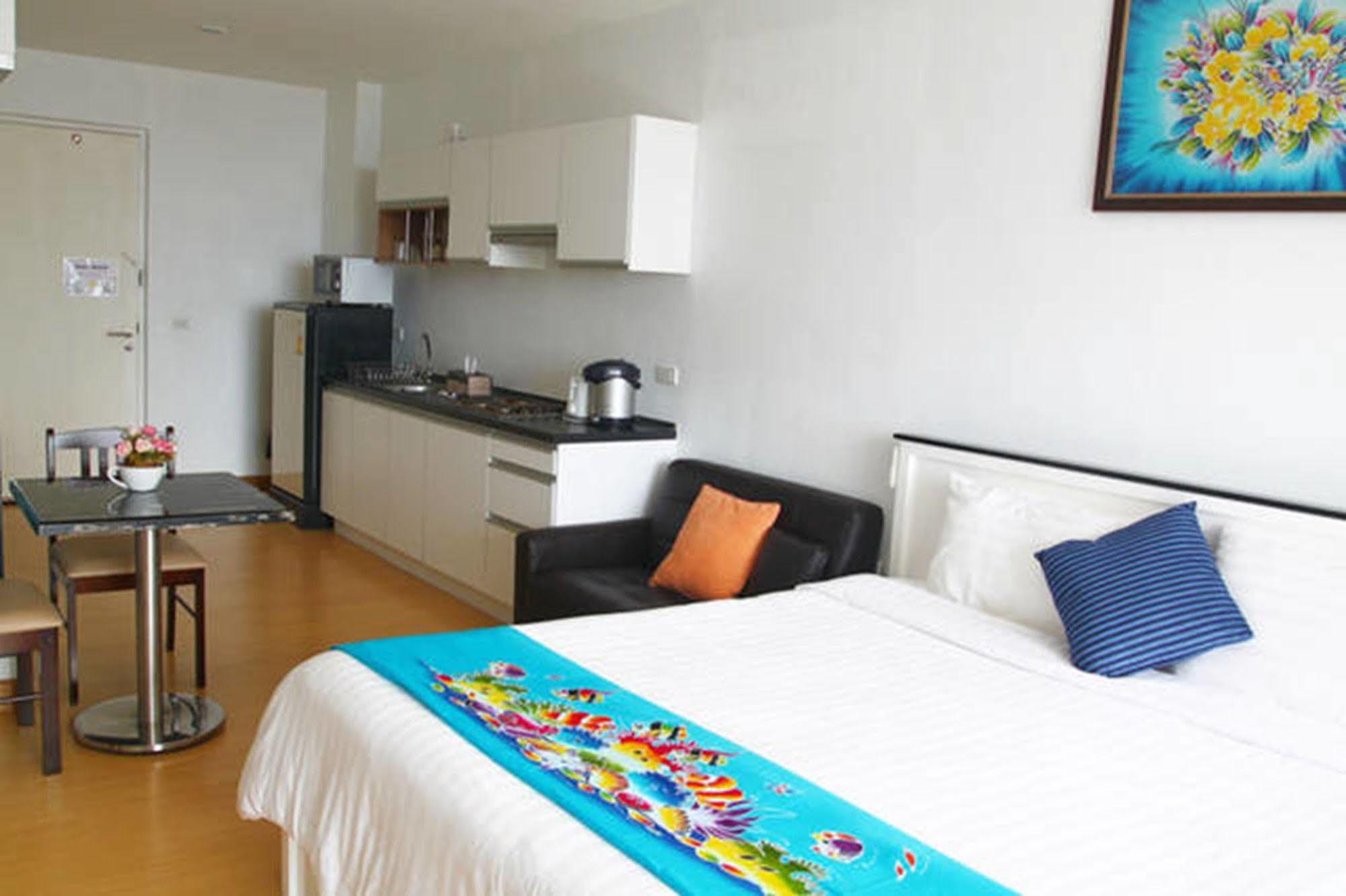 At Sea Apartment Ao Nang