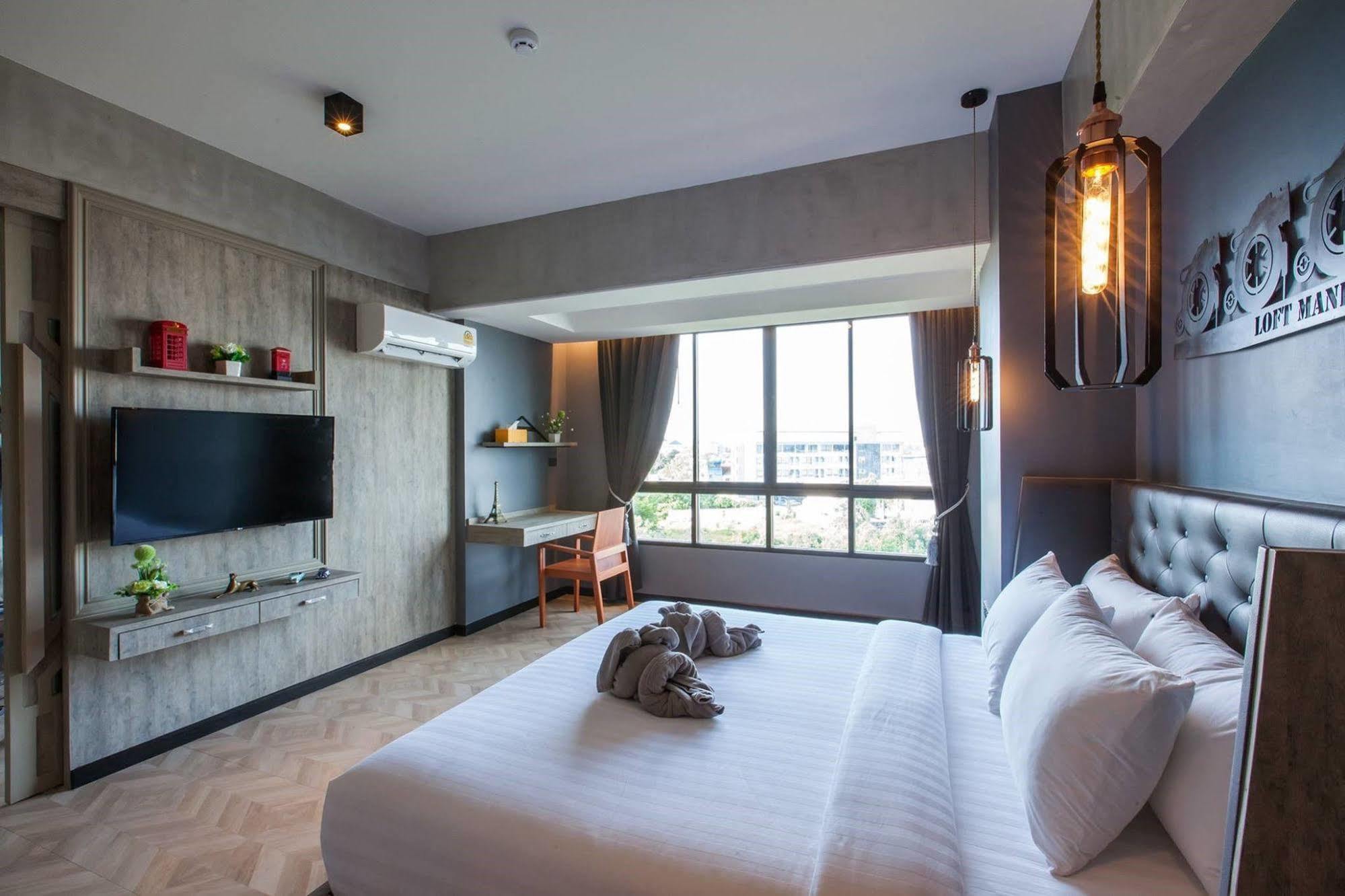 Hotel Loft Mania Boutique Hotel Chumphon