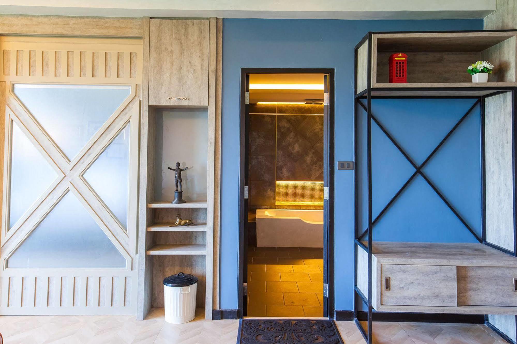 Hotel Loft Mania Boutique Hotel 4*