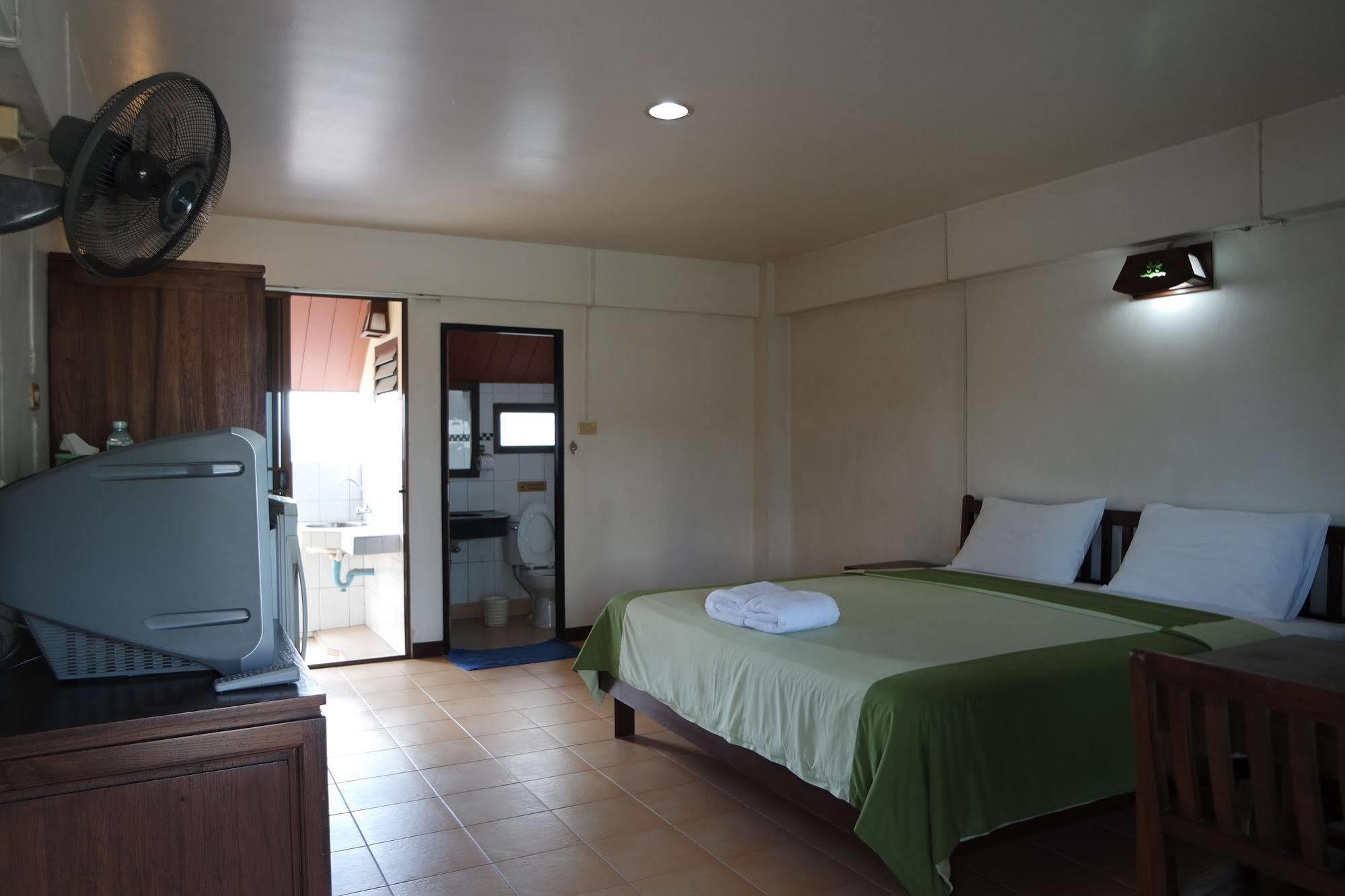 Apartment New Nikom Court