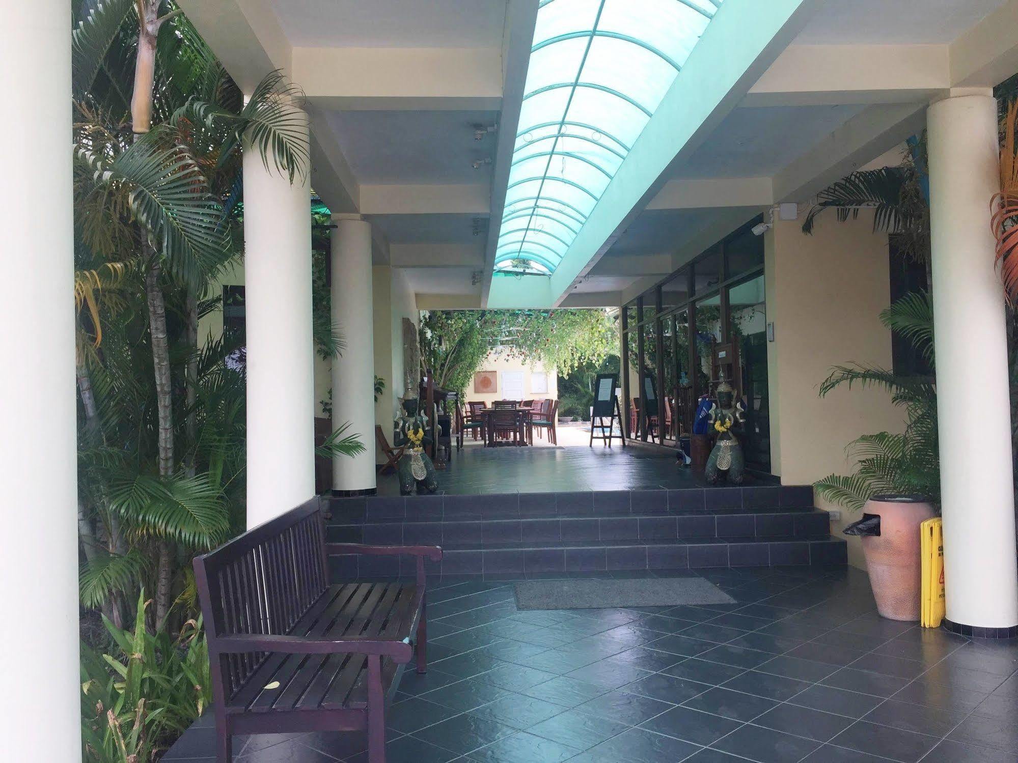 The Royal Tropical At Vip Chain Rayong