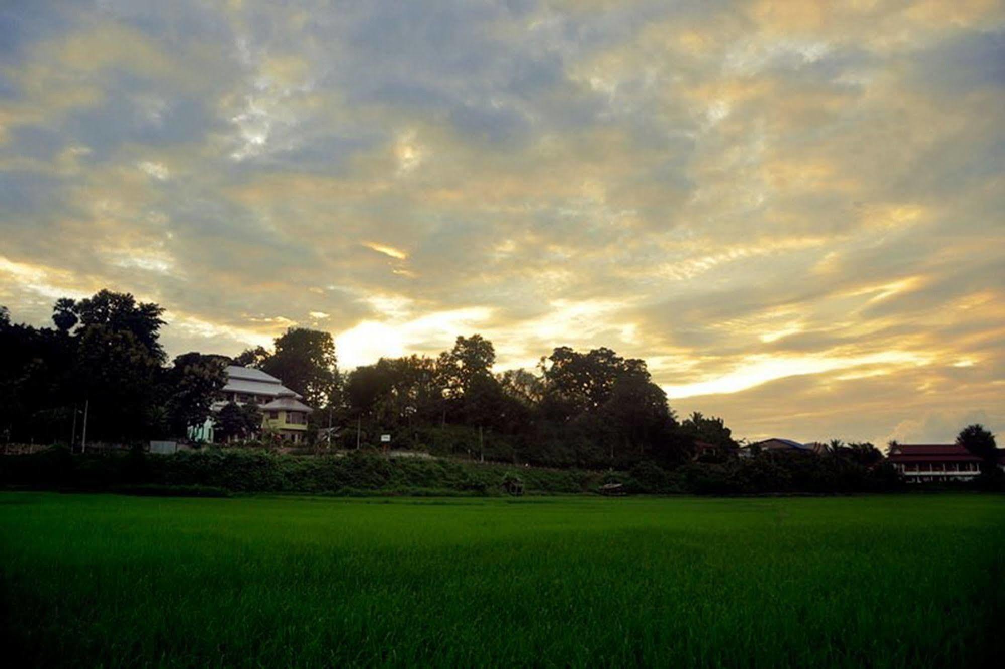 Pawinsin Resort 3*