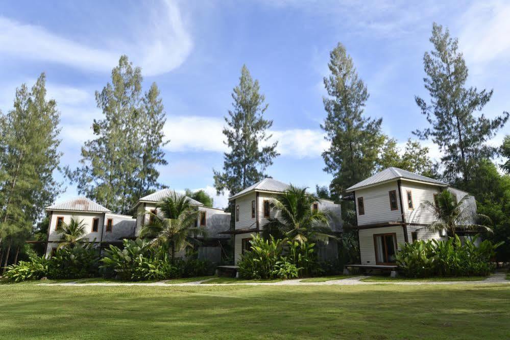 Resort The At Polo Escape