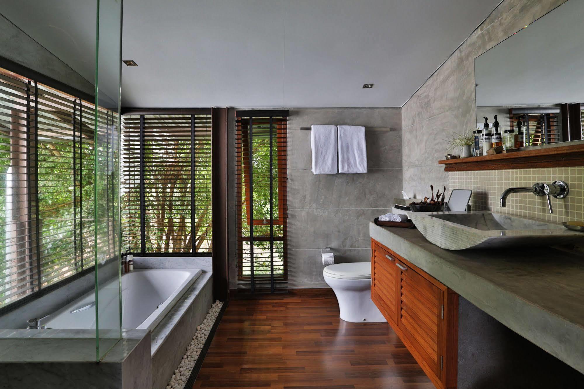 Resort The At Polo Escape