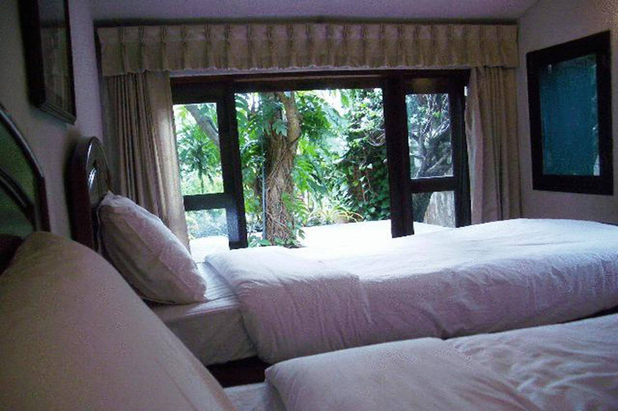 Momchailai Retreat Pattaya