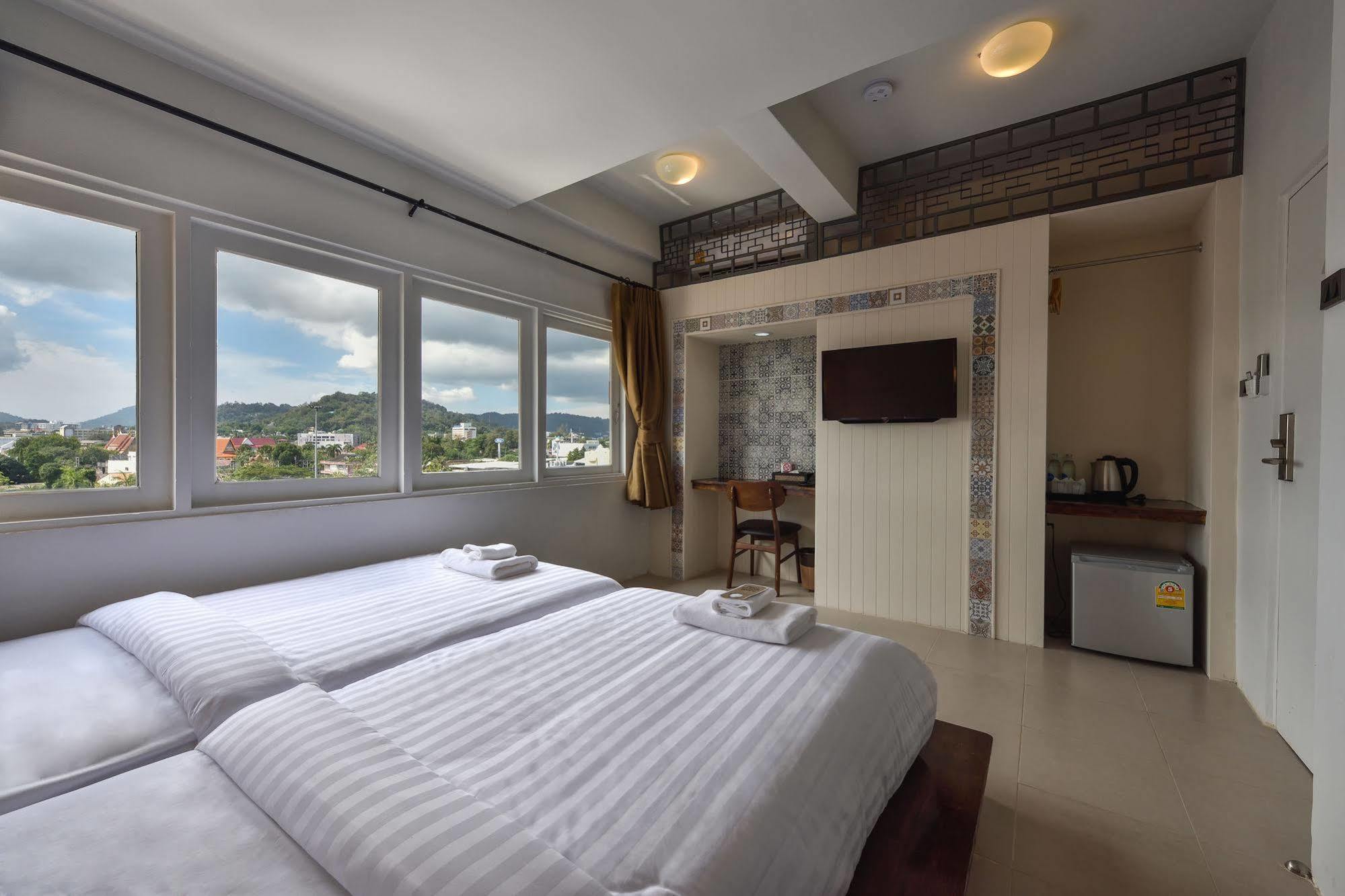 October Hotel Phuket