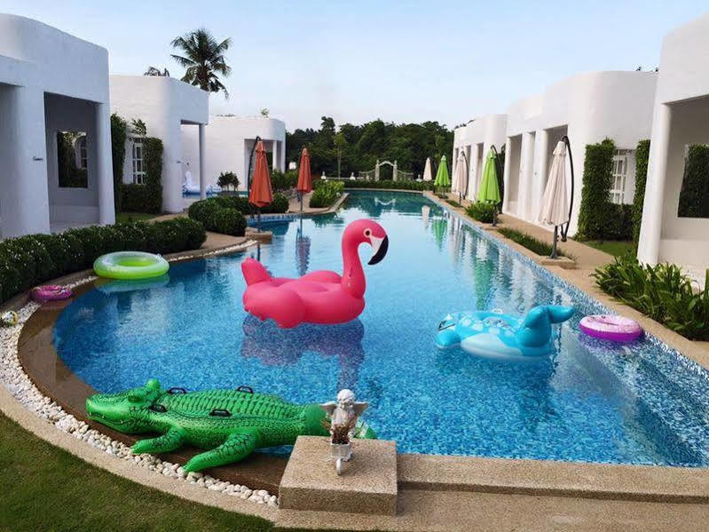 Hotel La Flora 3*