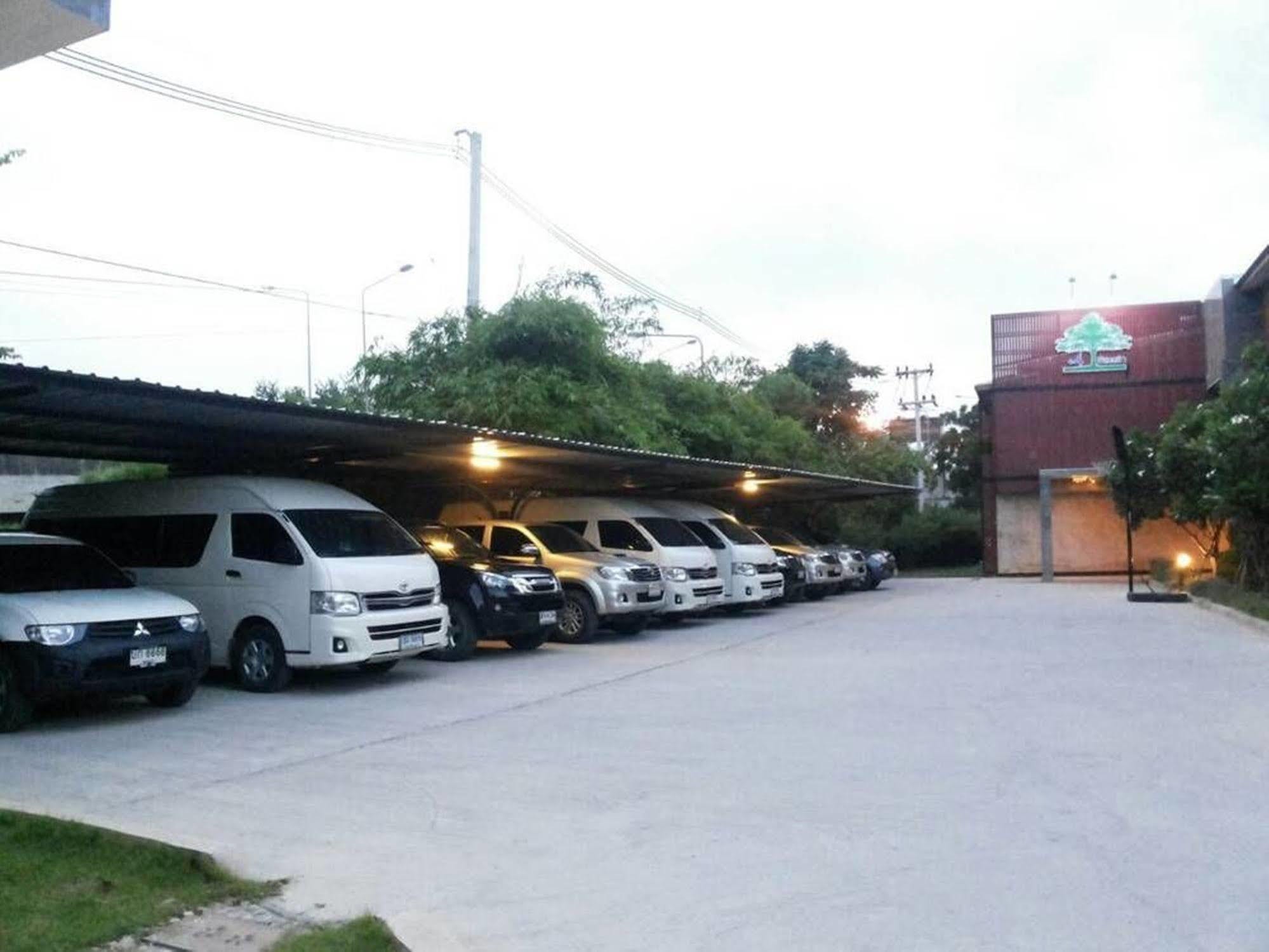 Hotel Buaksee Sing Buri