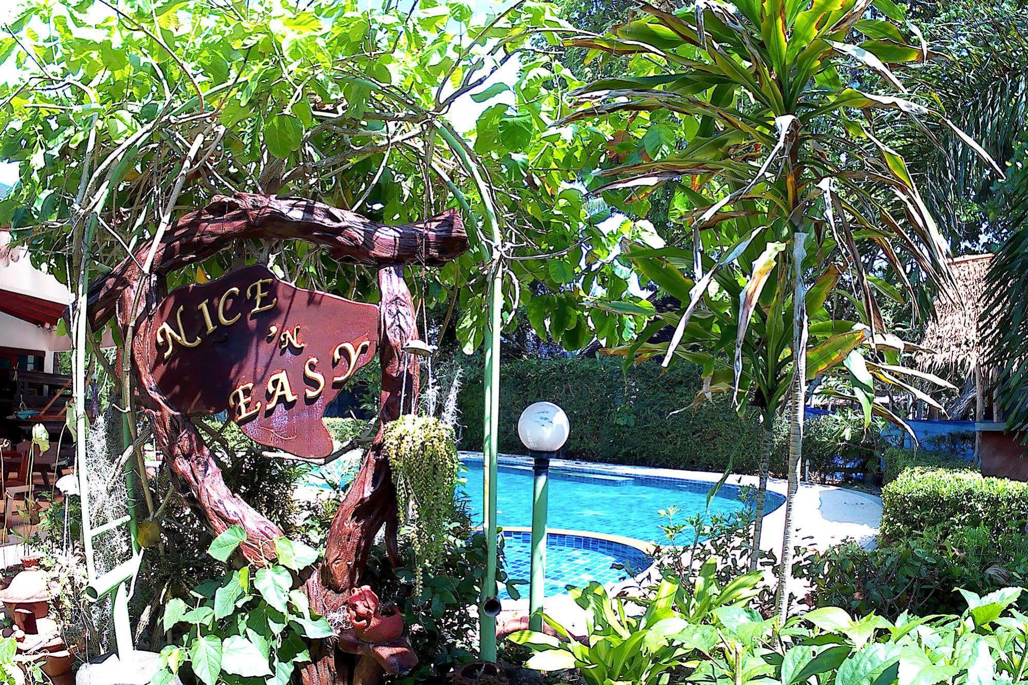 Hotel Nice & Easy House