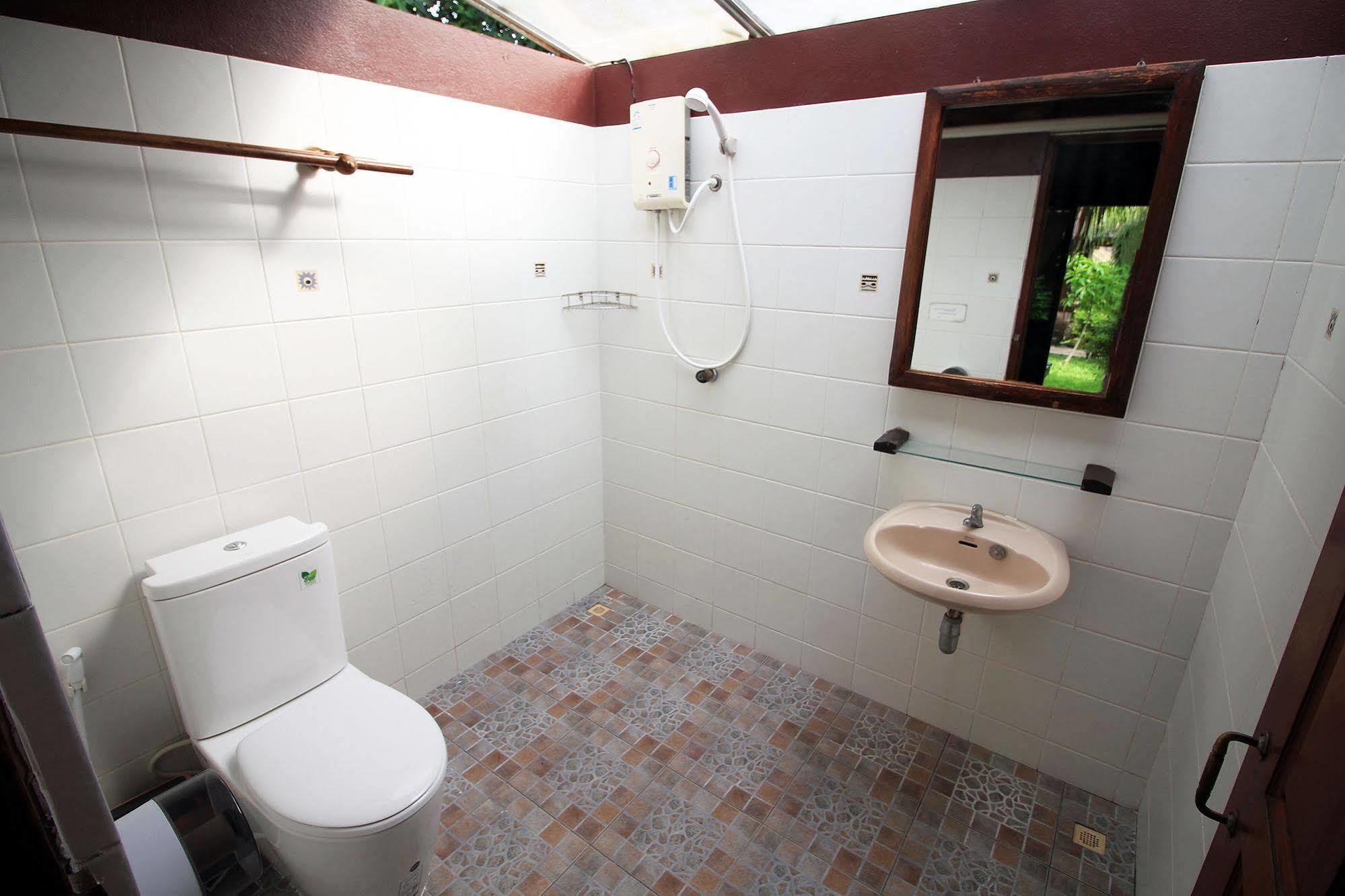 Nice & Easy House Koh Lanta