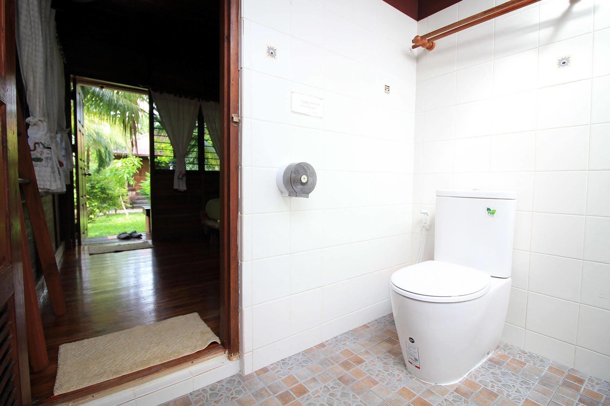 Hotel Nice & Easy House 3*