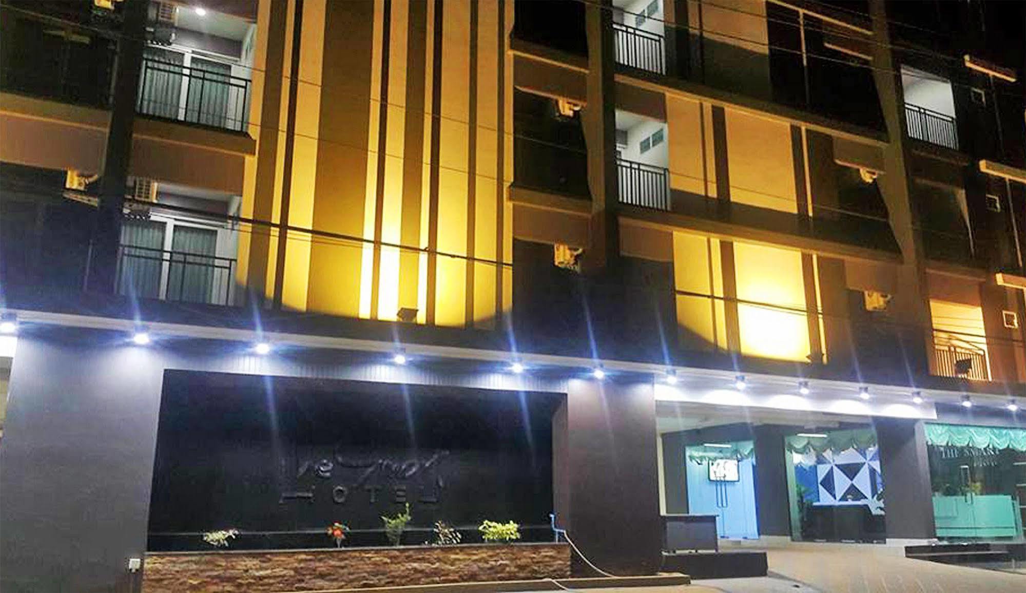 Hotel The Smart Yai