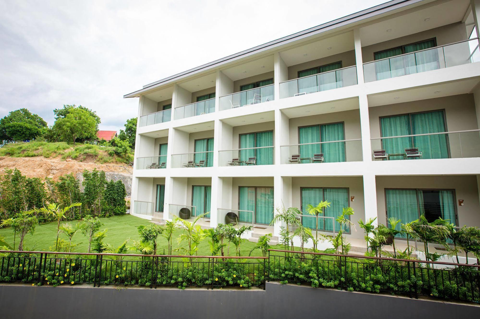 Sunset Beach Club & Spa Resort Haad Rin