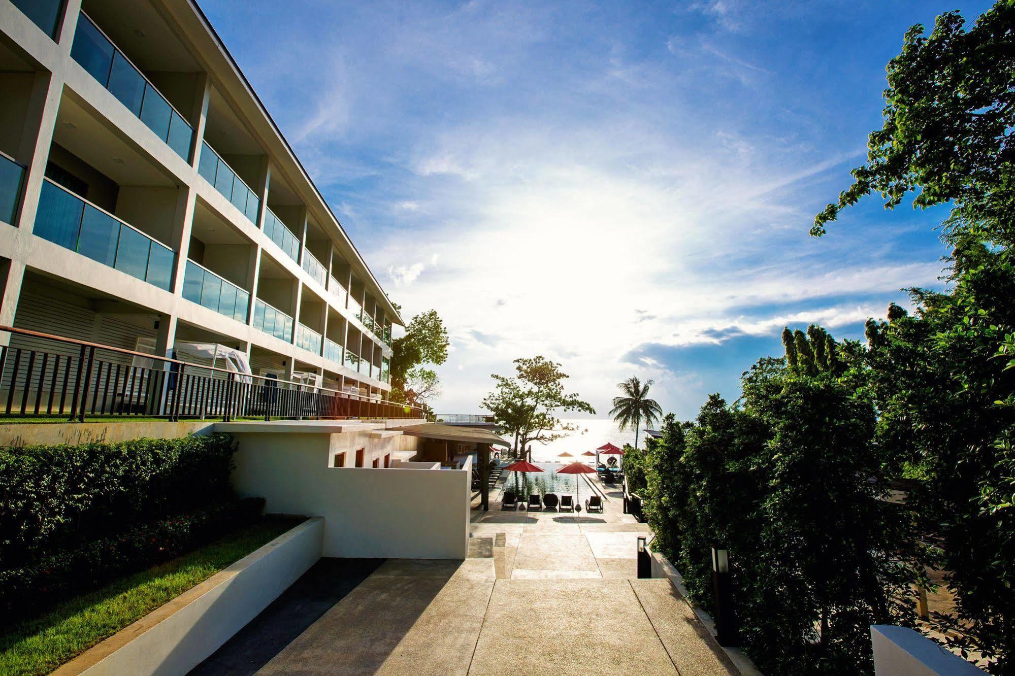 Sunset Beach Club & Spa Haad Rin