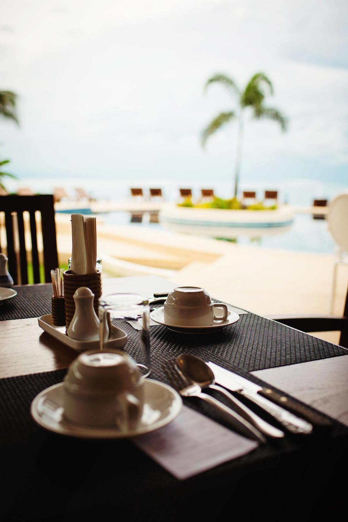 Resort Sunset Beach Club & Spa 4*