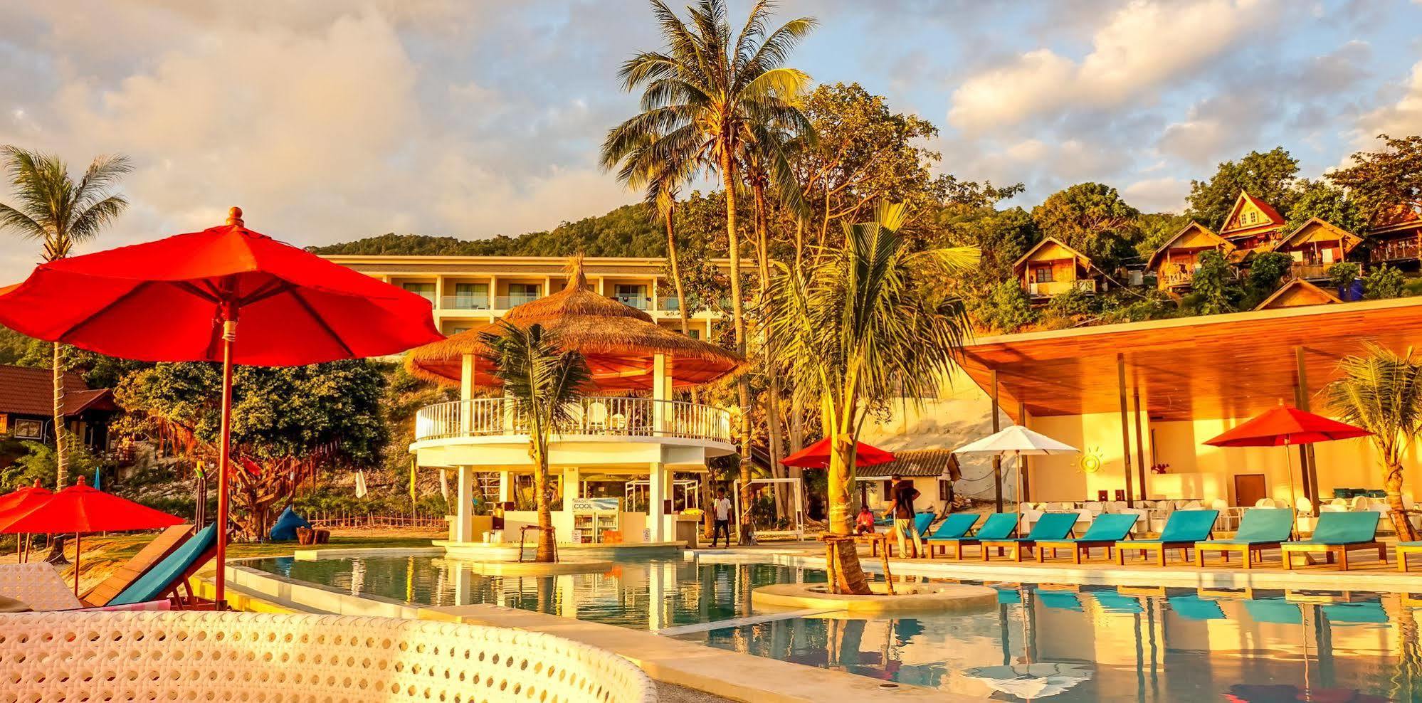 Sunset Beach Club & Spa 4*